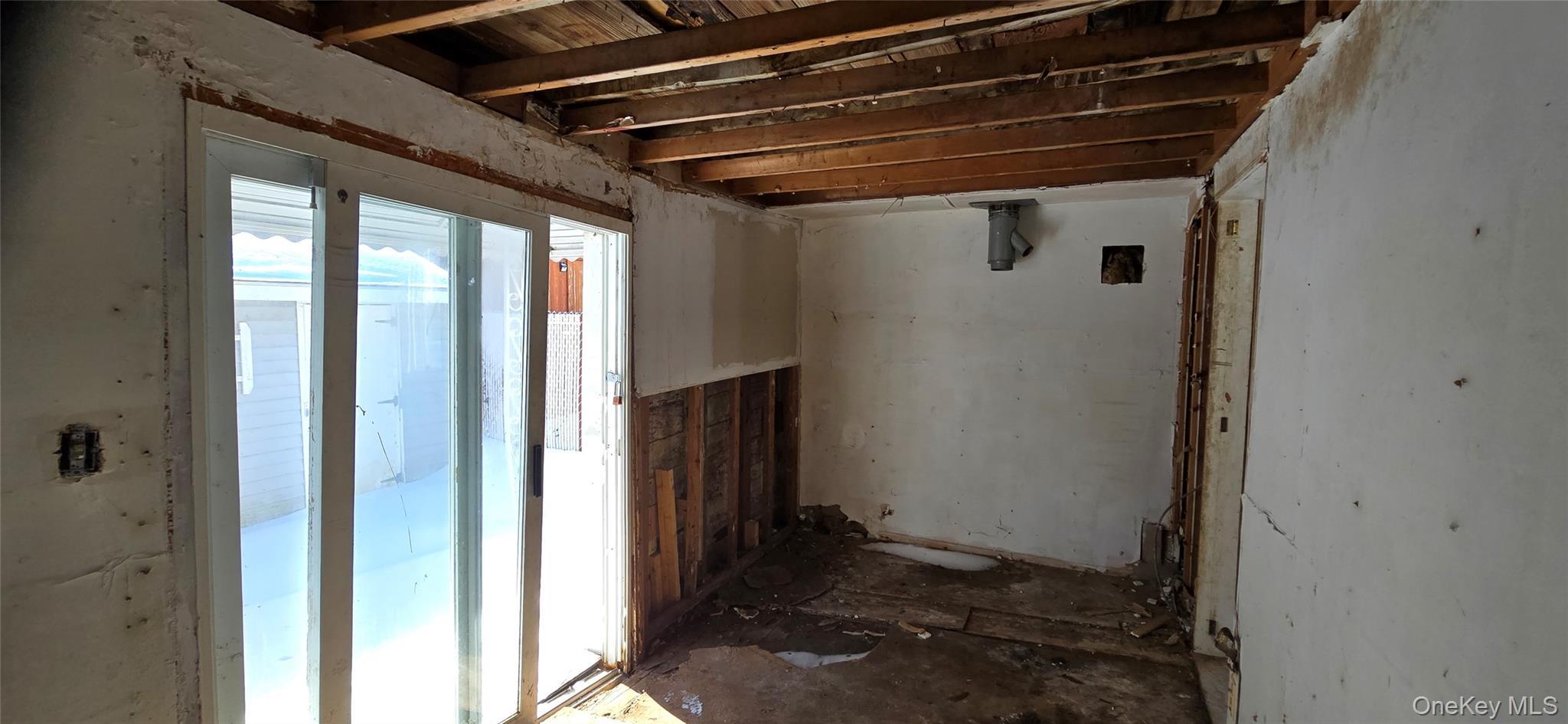 Single Family 164th  Queens, NY 11414, MLS-974374-17