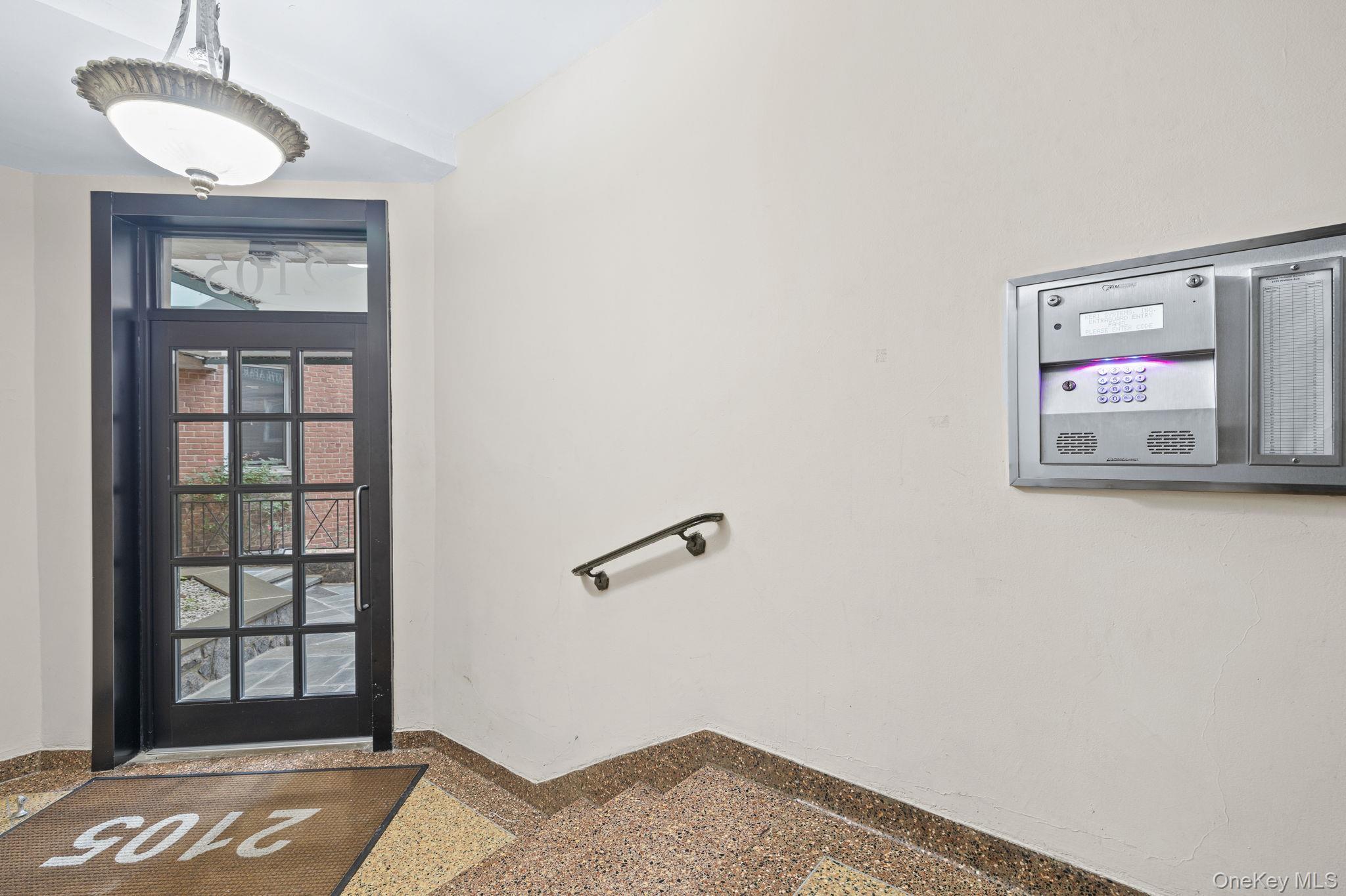 Coop Wallace  Bronx, NY 10462, MLS-974376-3