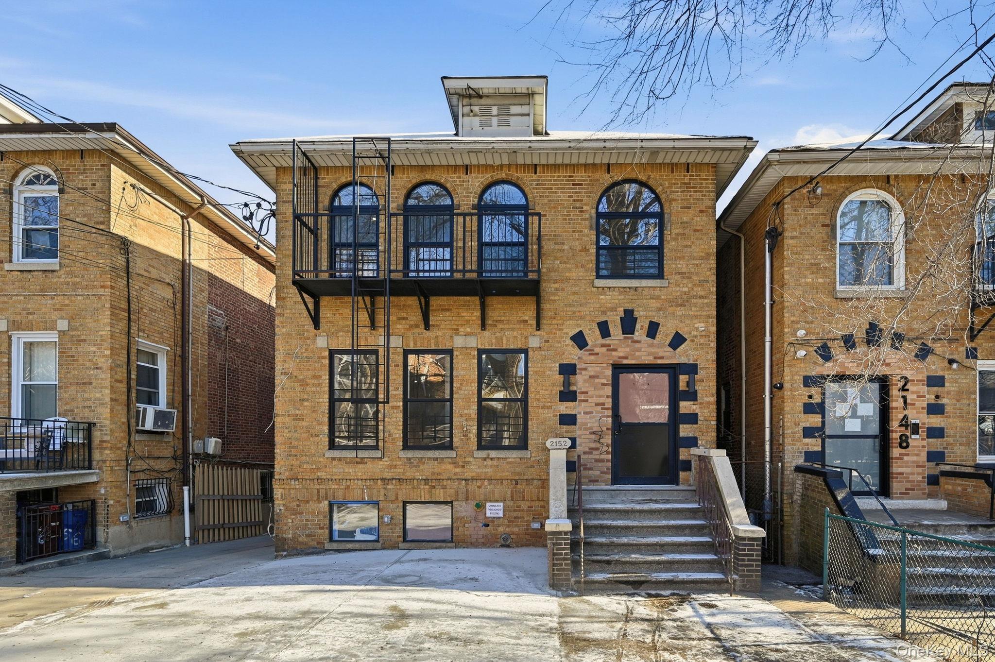 Commercial Sale Muliner  Bronx, NY 10462, MLS-974393-2