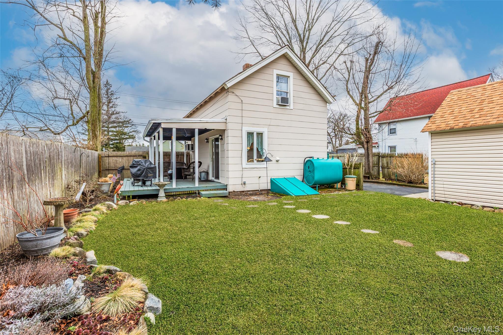 Single Family Wall  Suffolk County, NY 11730, MLS-974397-16