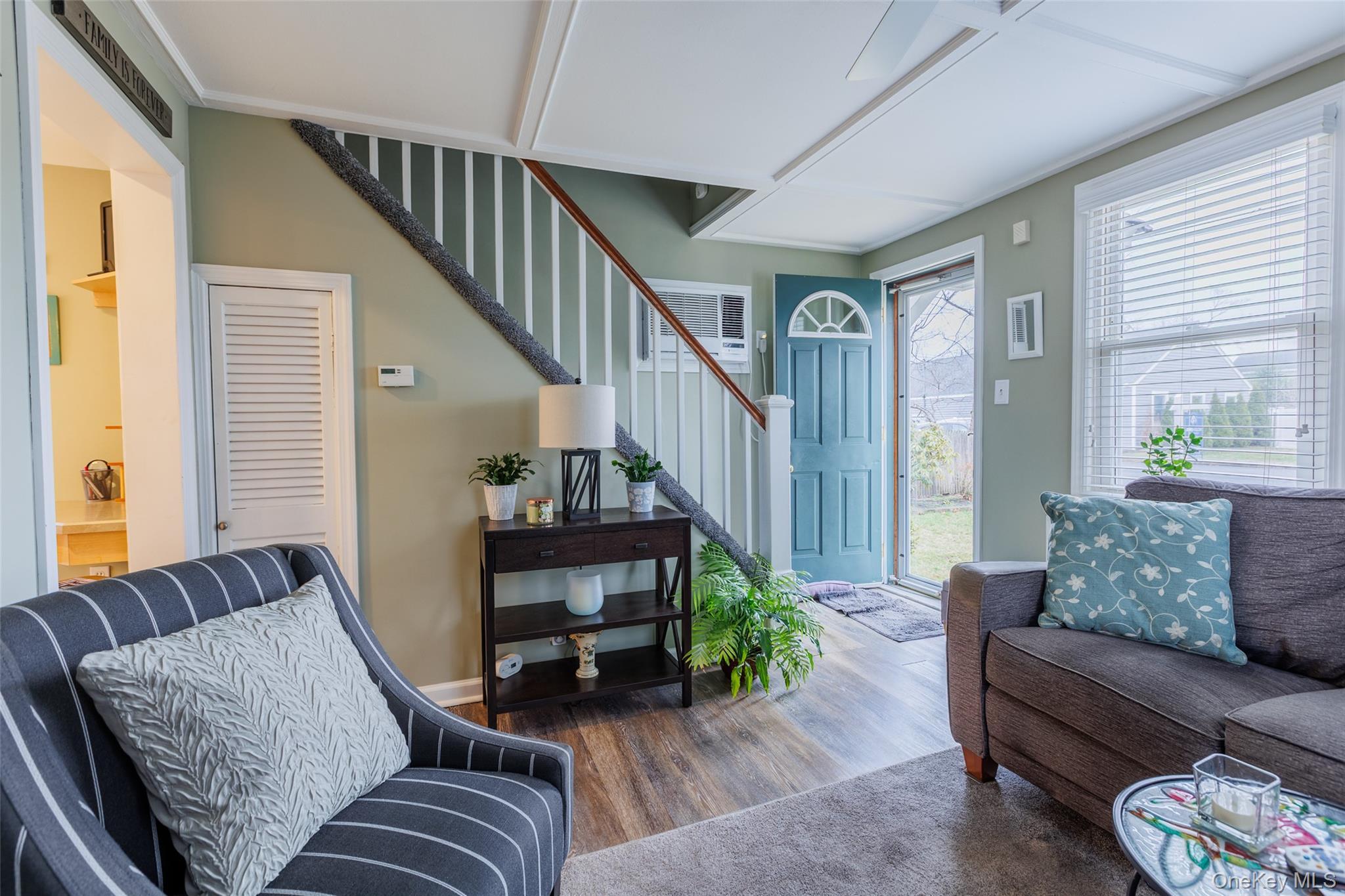 Single Family Wall  Suffolk County, NY 11730, MLS-974397-4