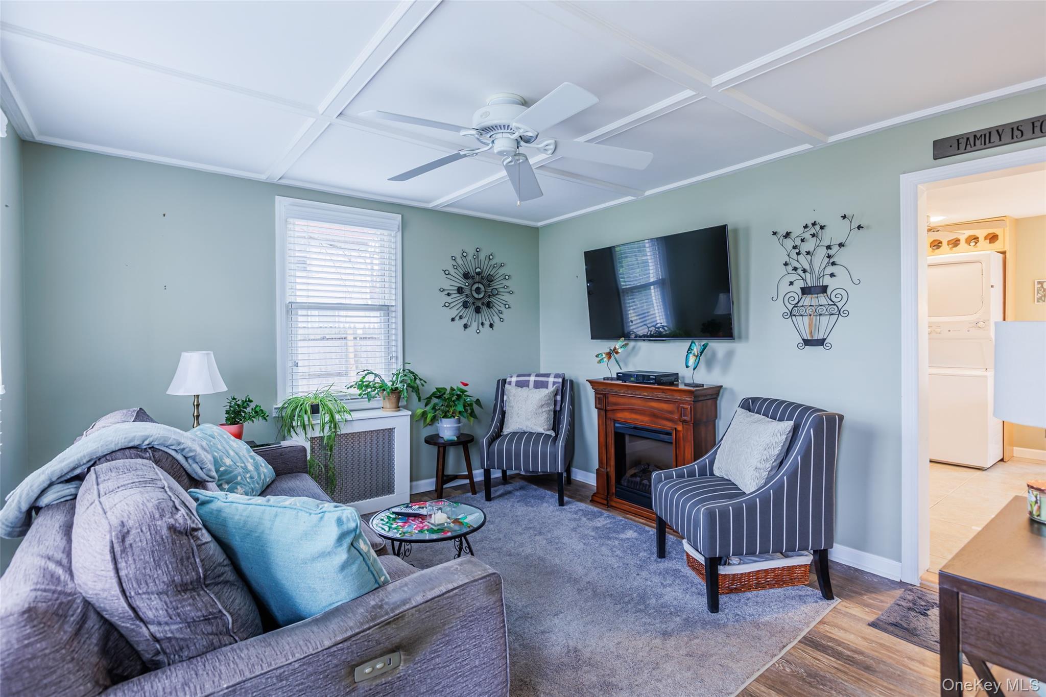 Single Family Wall  Suffolk County, NY 11730, MLS-974397-6