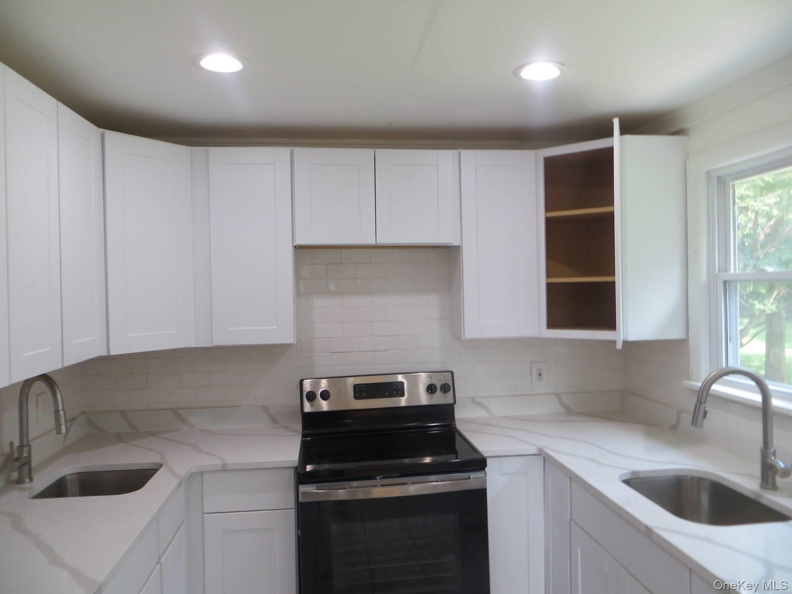 Single Family Wood Sullivan County, NY 12701, MLS-974422-2