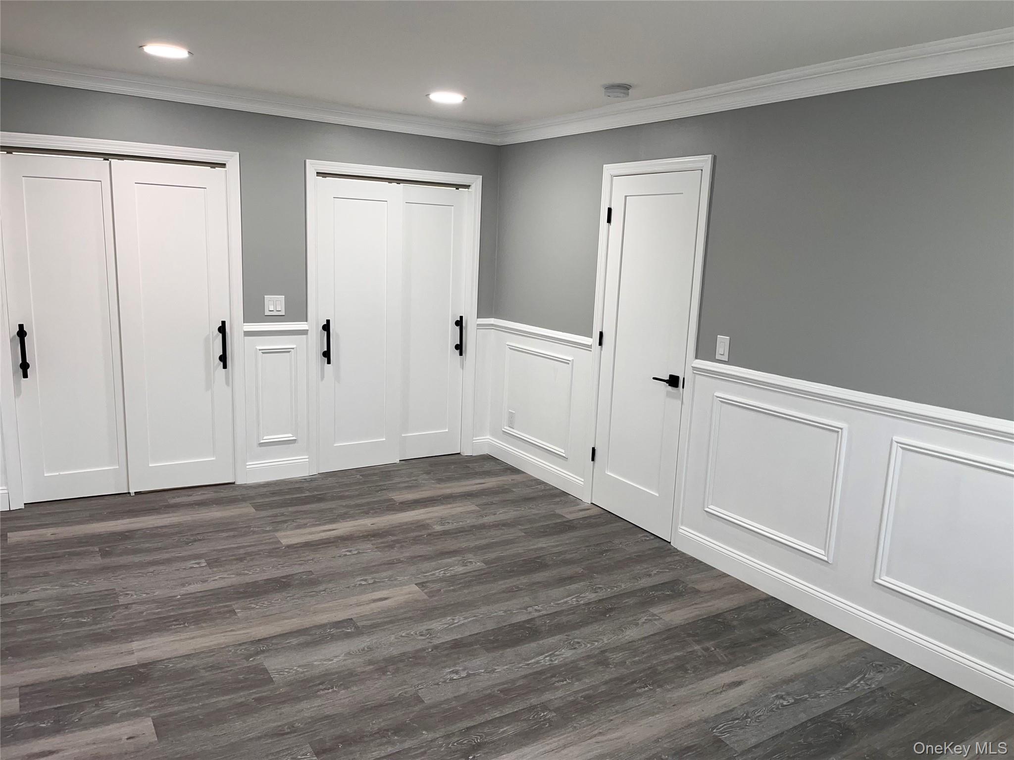 Condo Adams Suffolk County, NY 11722, MLS-974424-11