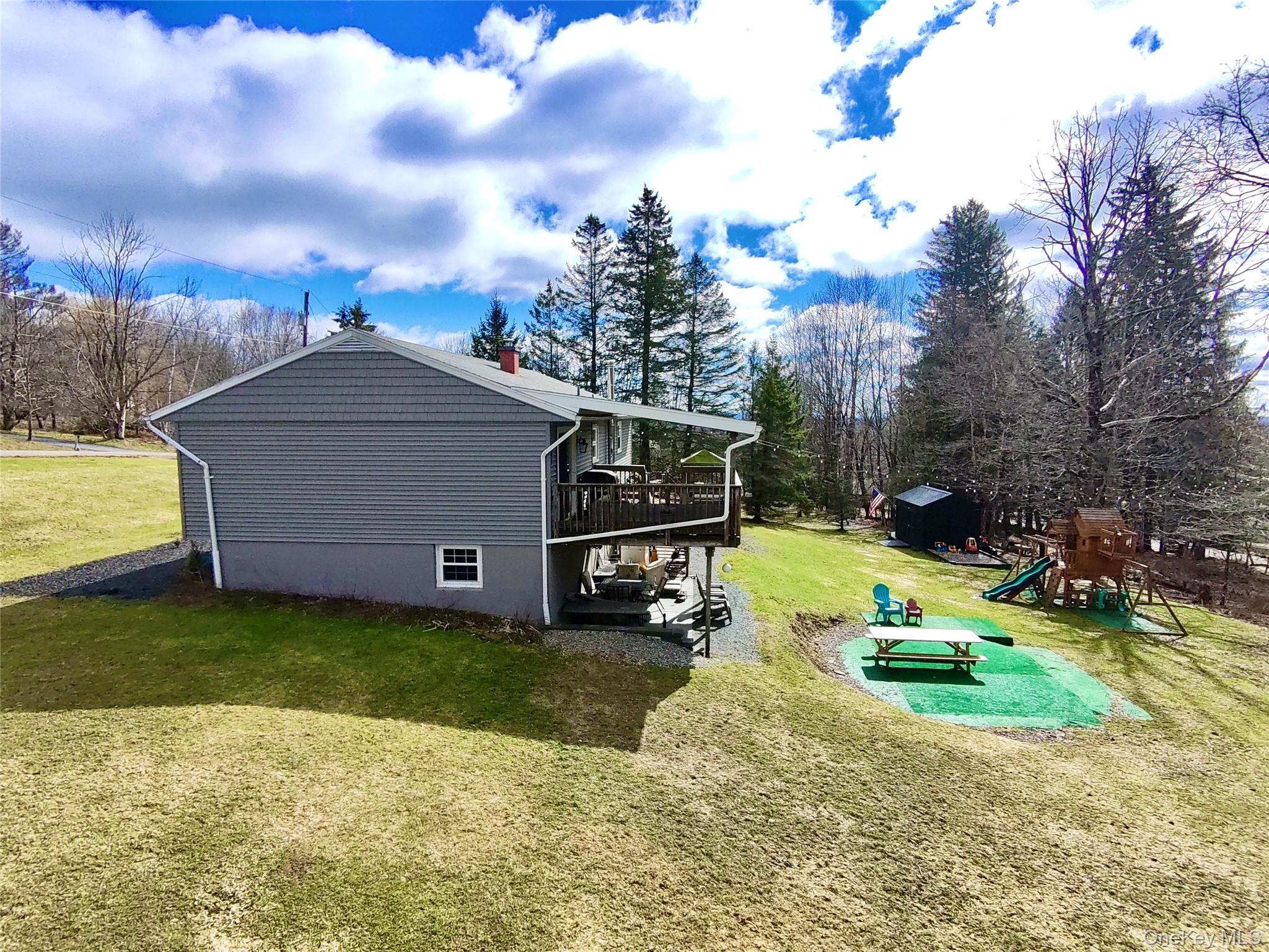 Single Family Thomas  Sullivan County, NY 12754, MLS-974426-4