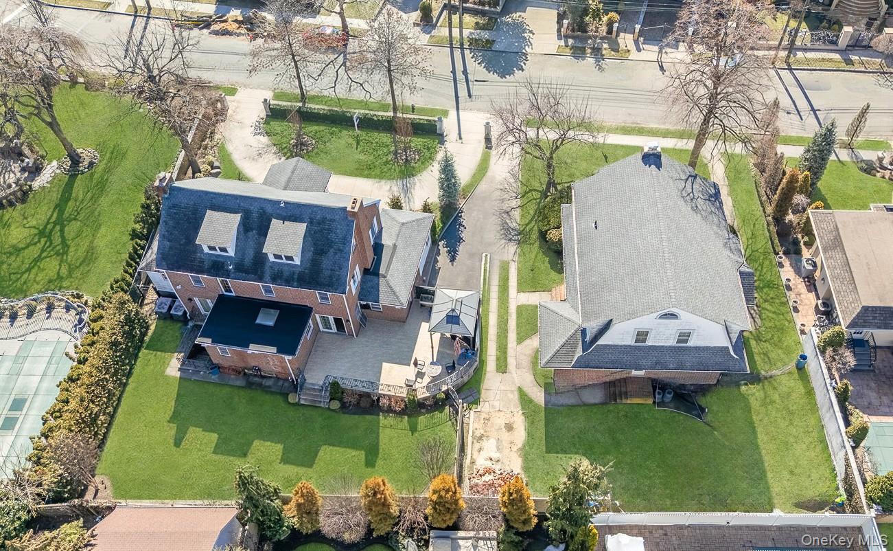 Single Family Center  Queens, NY 11357, MLS-974441-2