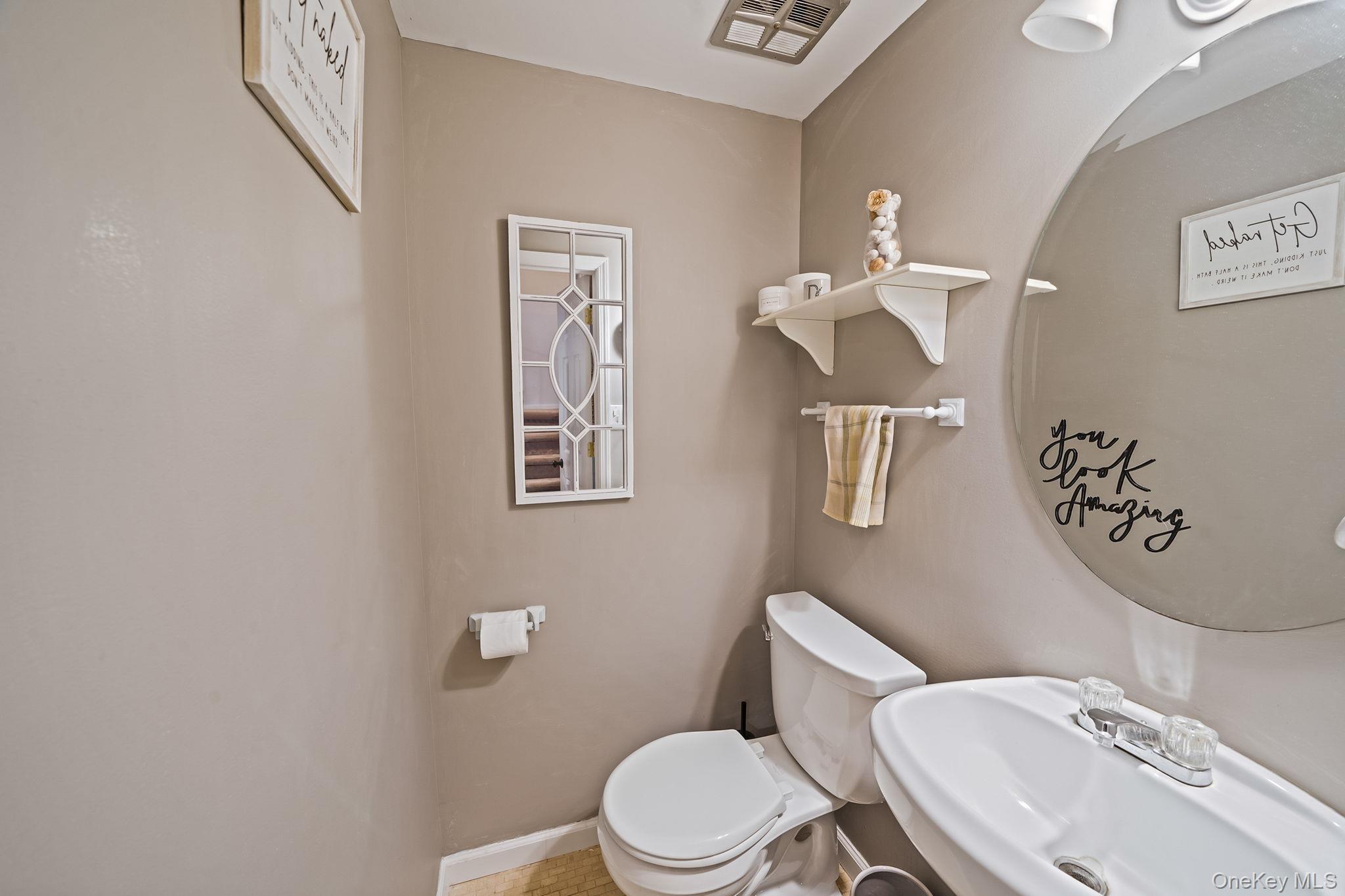 Condo Golf Suffolk County, NY 11763, MLS-974444-12