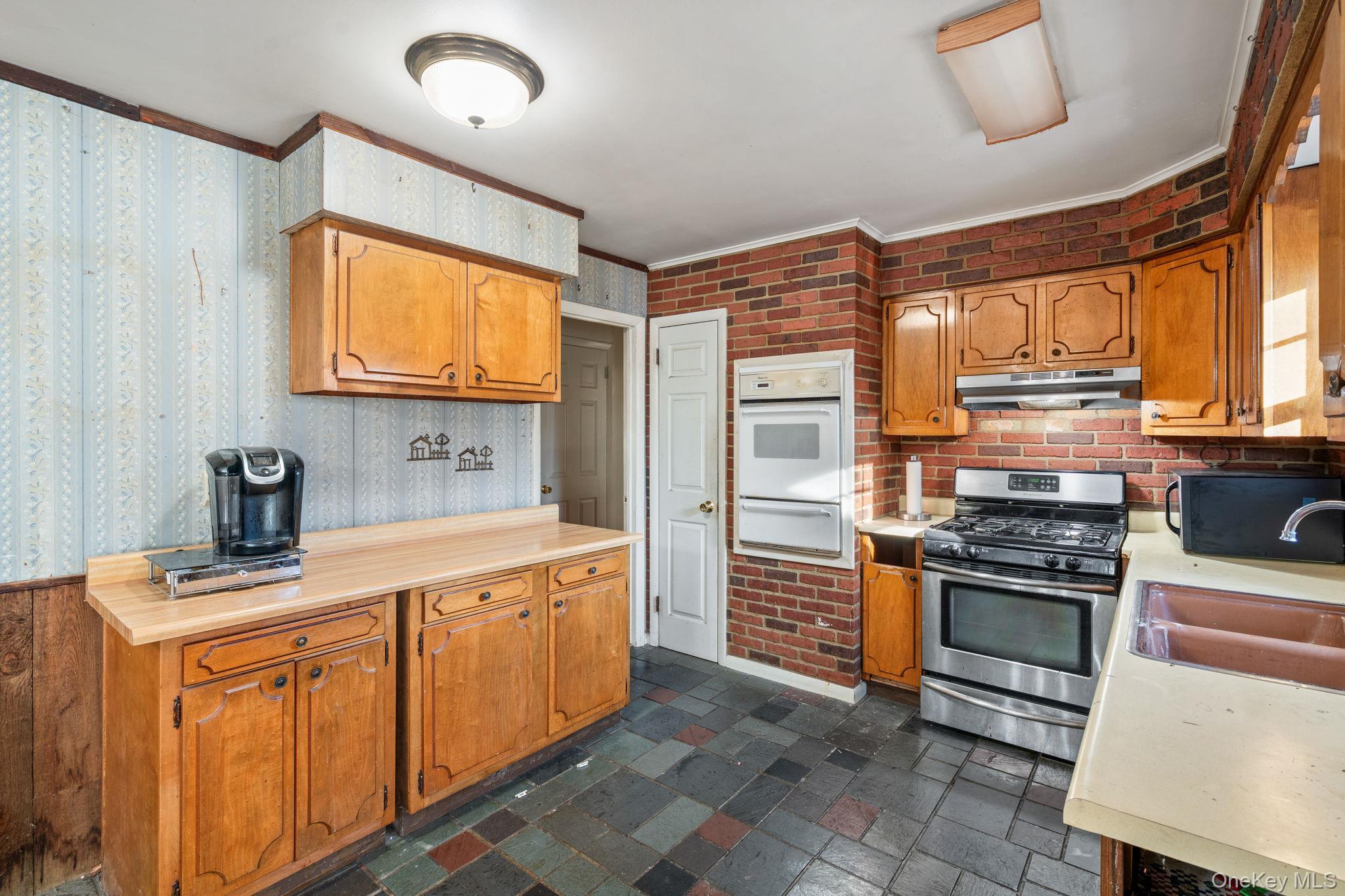 Single Family Brola  Orange County, NY 10940, MLS-974449-19