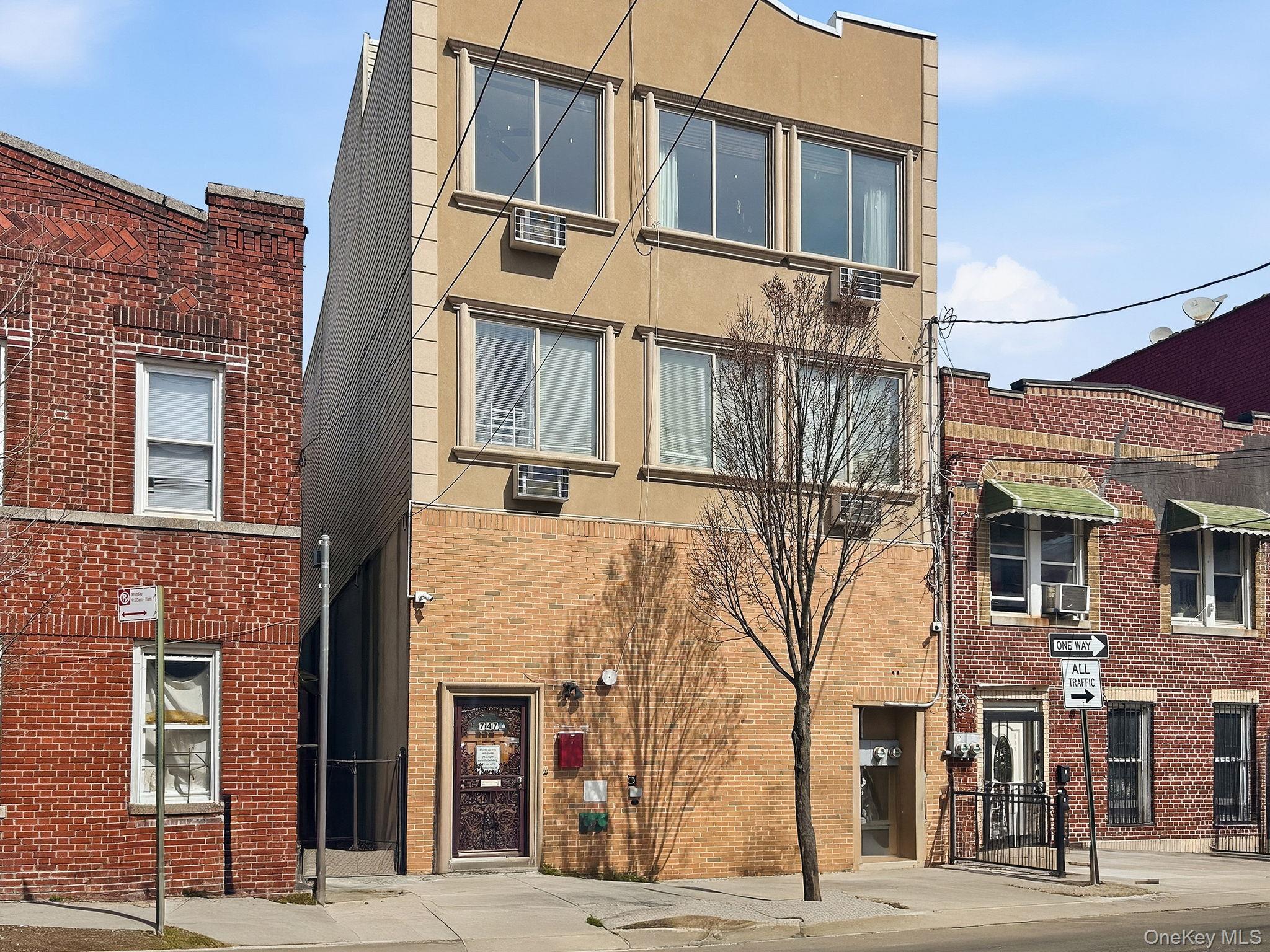 Single Family 213th  Bronx, NY 10467, MLS-974460-2