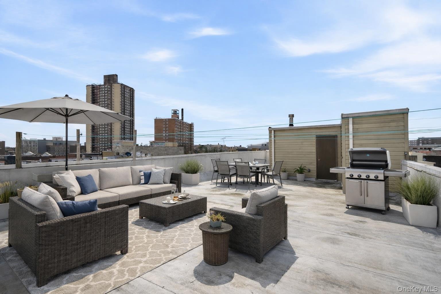 Single Family 213th  Bronx, NY 10467, MLS-974460-23