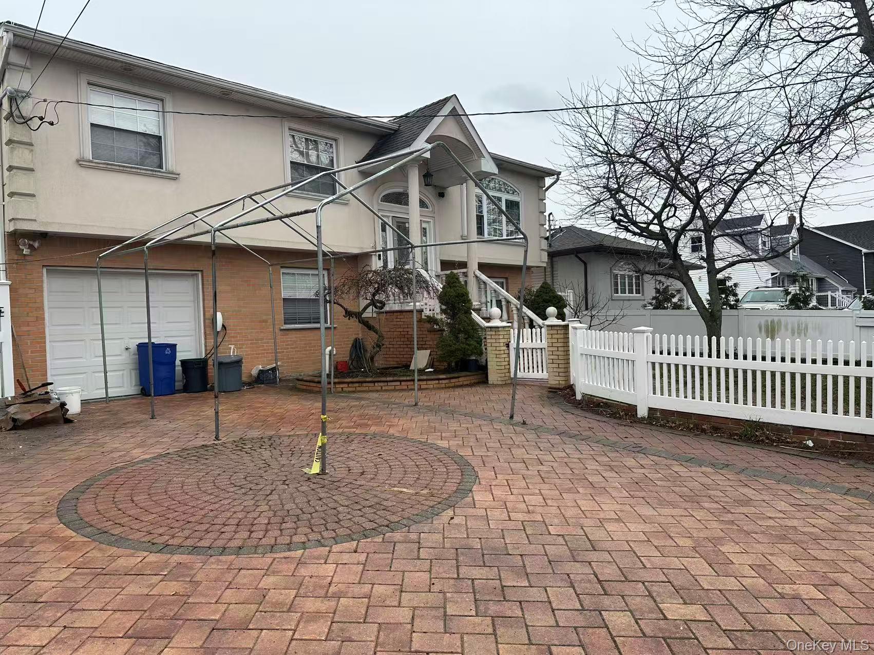 Single Family Davenport  Suffolk County, NY 11757, MLS-974471-2