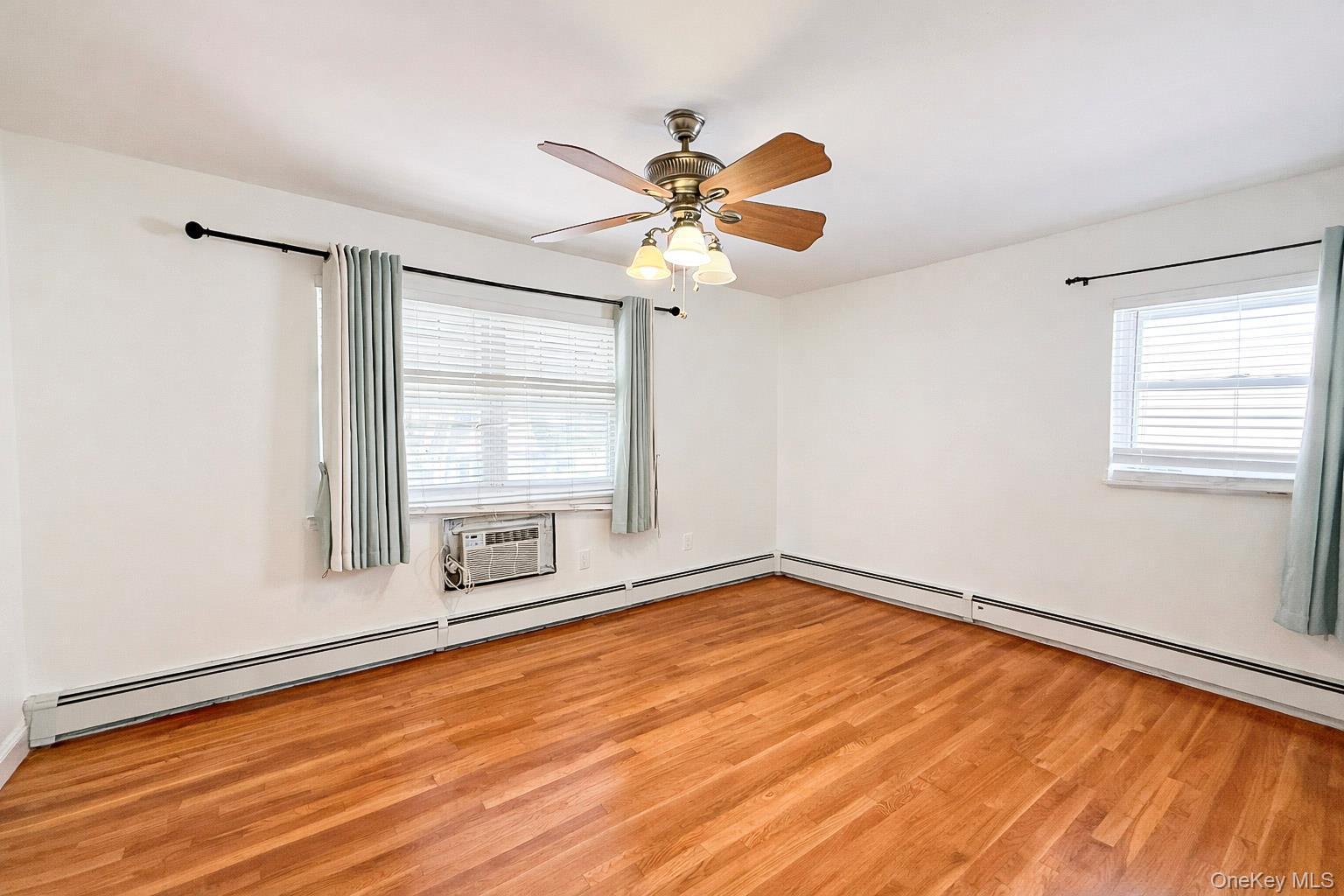 Single Family Fairfax  Bronx, NY 10465, MLS-974475-11