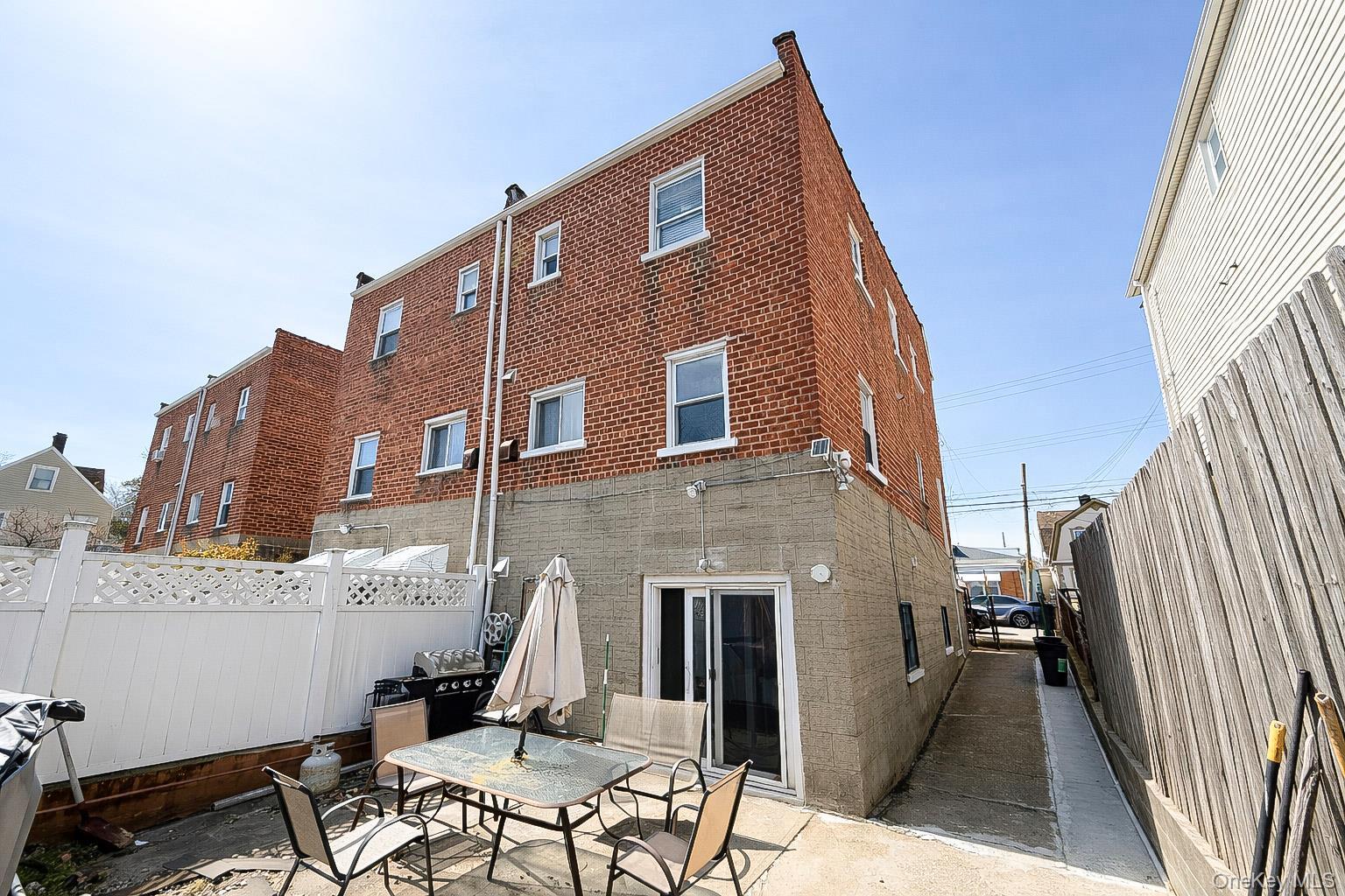 Single Family Fairfax  Bronx, NY 10465, MLS-974475-28