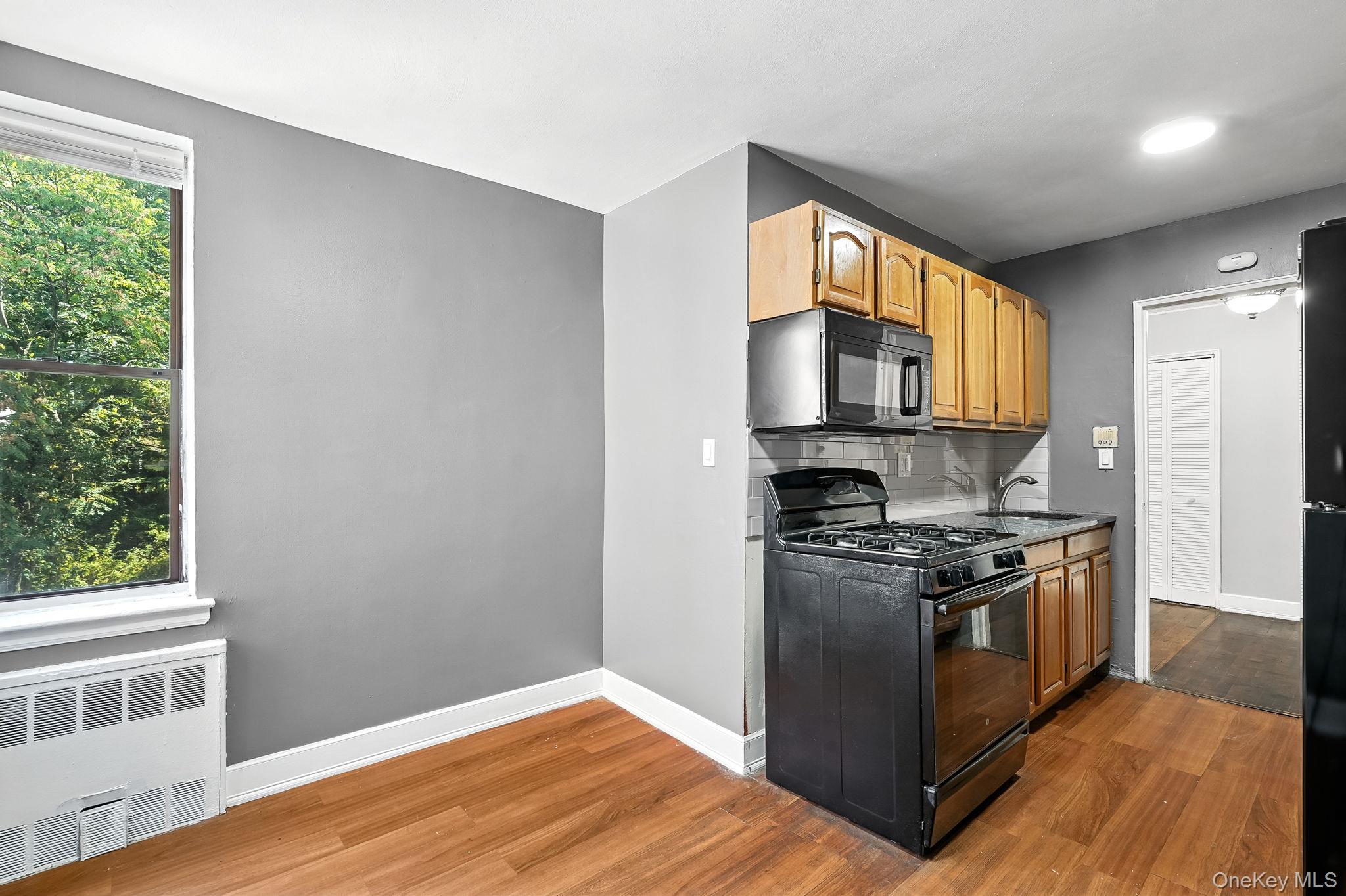 Coop Warburton  Westchester County, NY 10701, MLS-974481-12