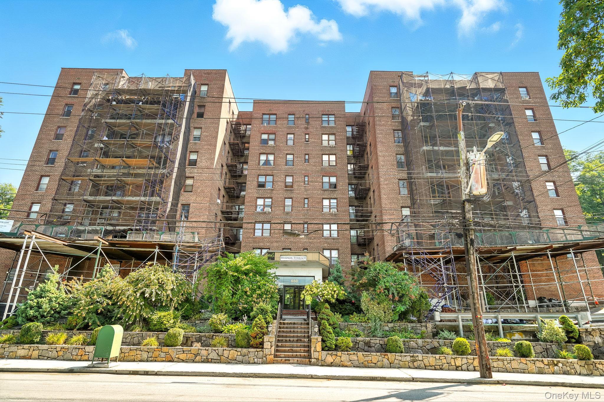 Coop Warburton  Westchester County, NY 10701, MLS-974481-18