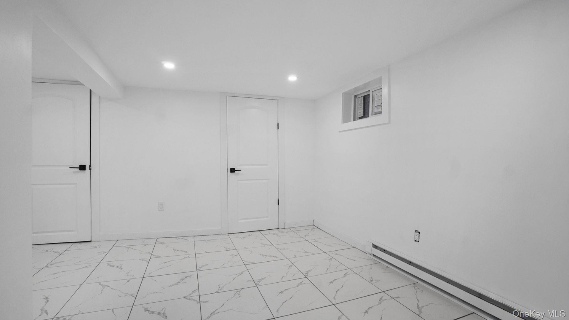 Single Family Seton  Bronx, NY 10466, MLS-974488-19