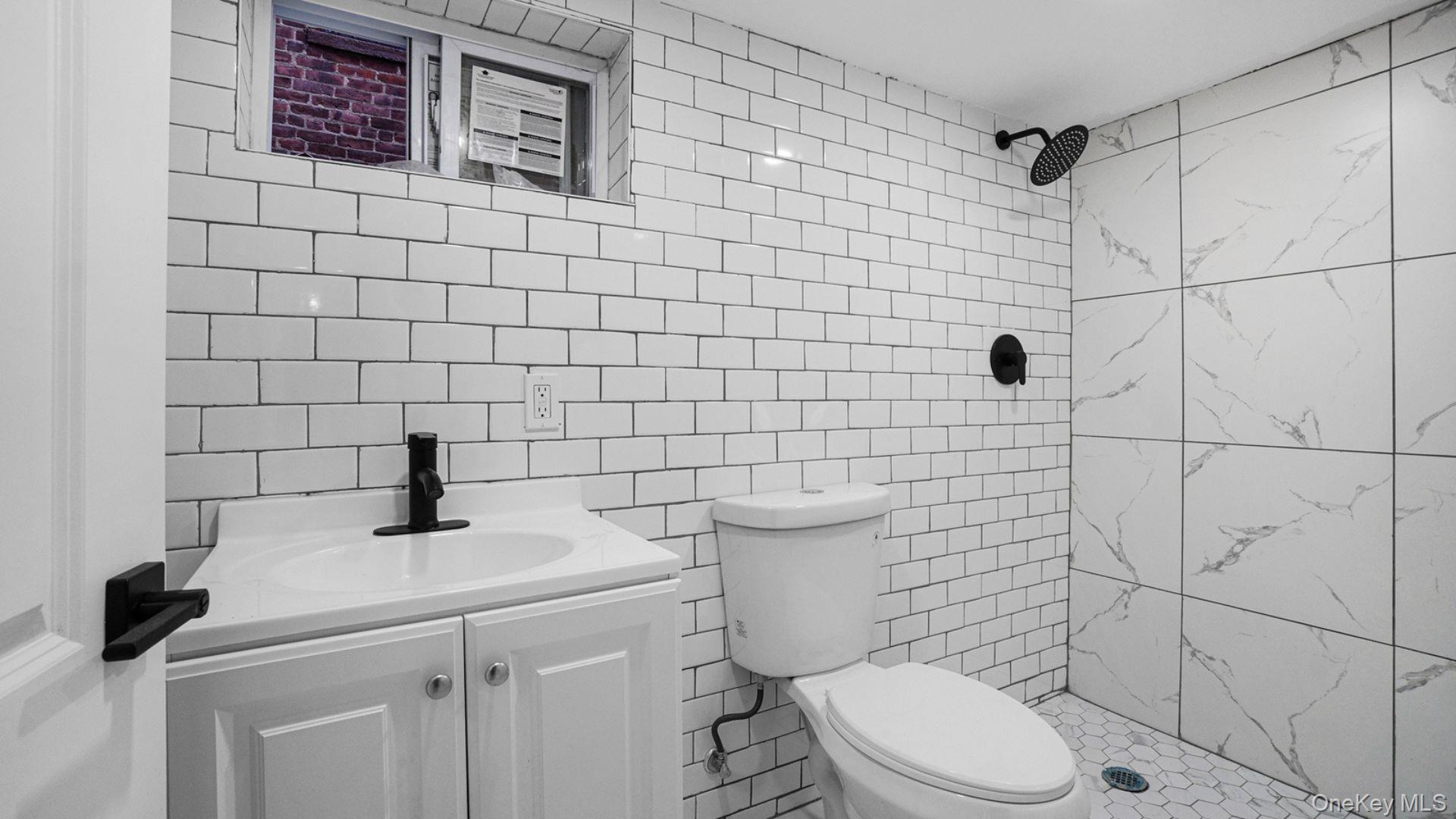 Single Family Seton  Bronx, NY 10466, MLS-974488-23