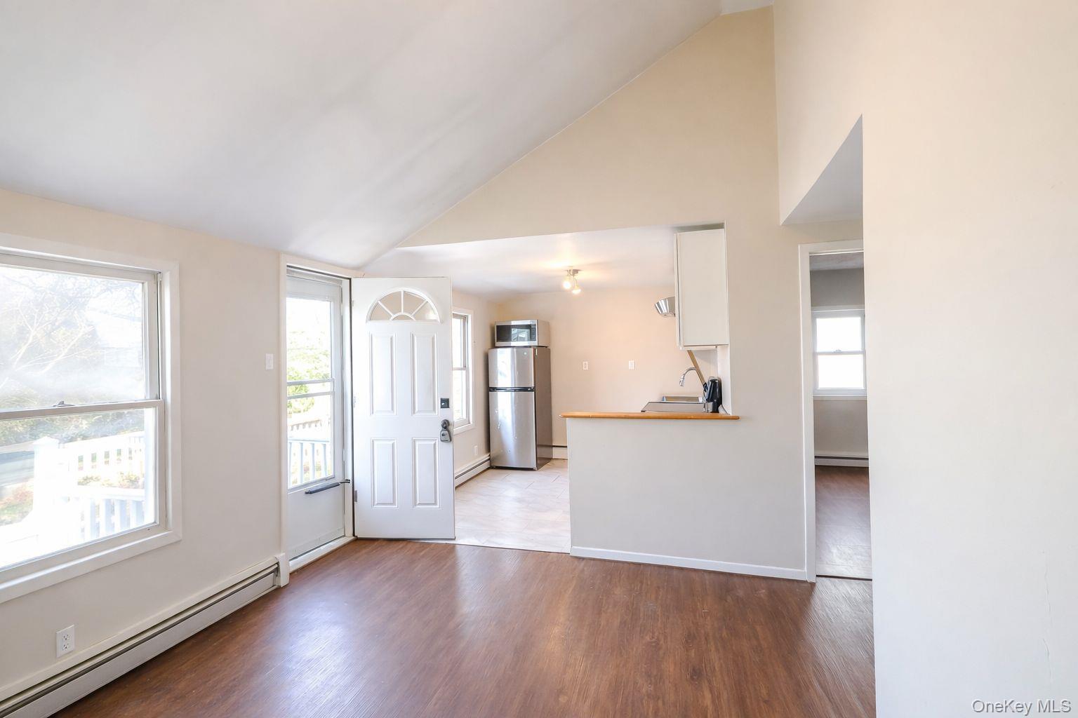 Single Family Cedarhurst  Suffolk County, NY 11784, MLS-974502-3