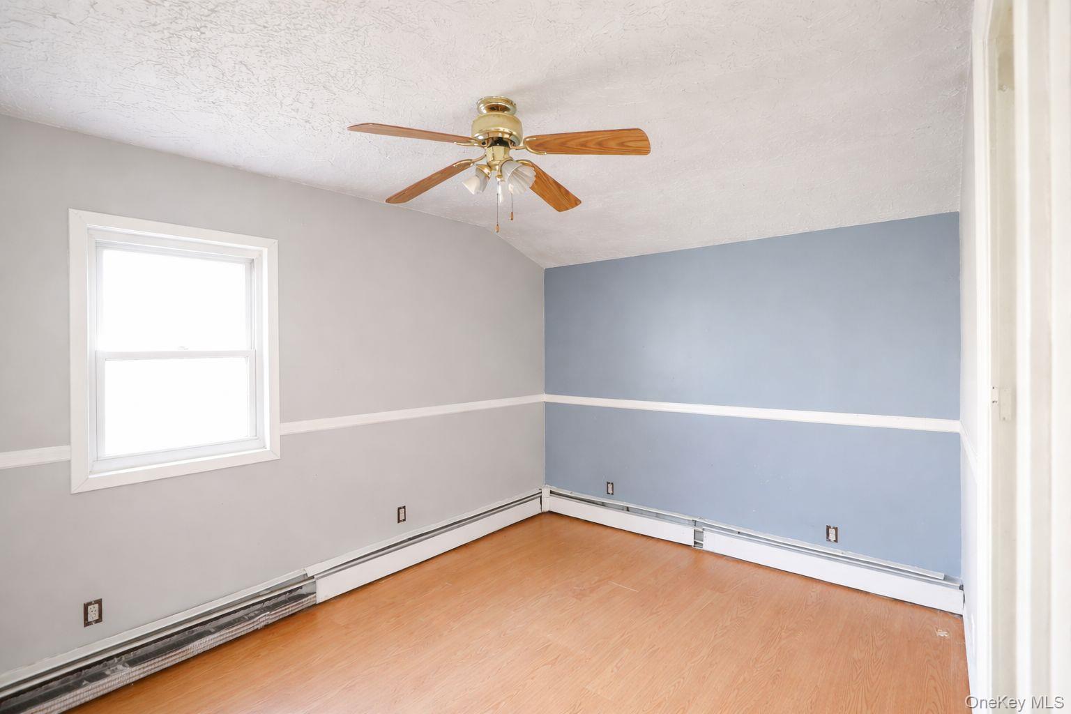 Single Family Cedarhurst  Suffolk County, NY 11784, MLS-974502-4