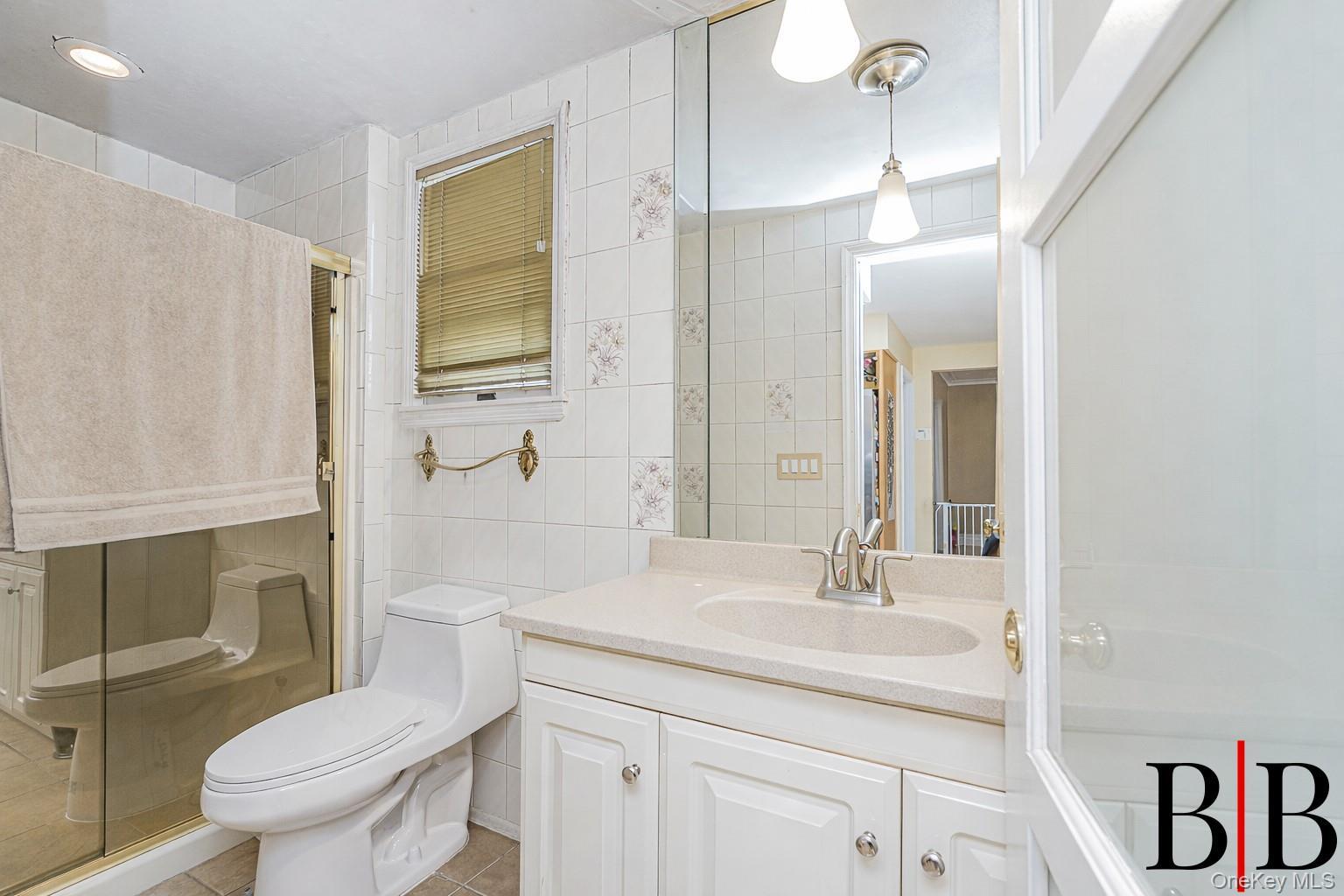 Single Family Crystal Staten Island, NY 10302, MLS-974504-9