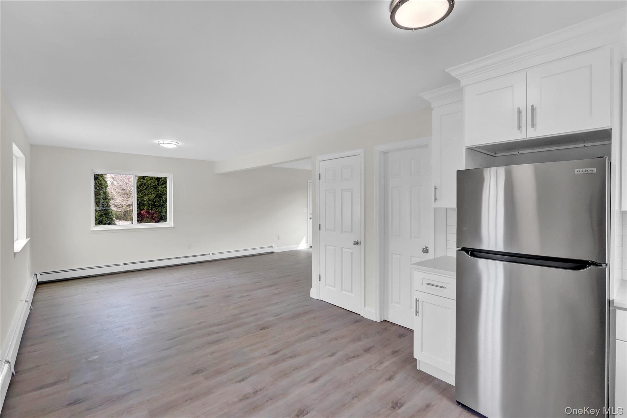 Single Family Roan  Suffolk County, NY 11901, MLS-974507-10