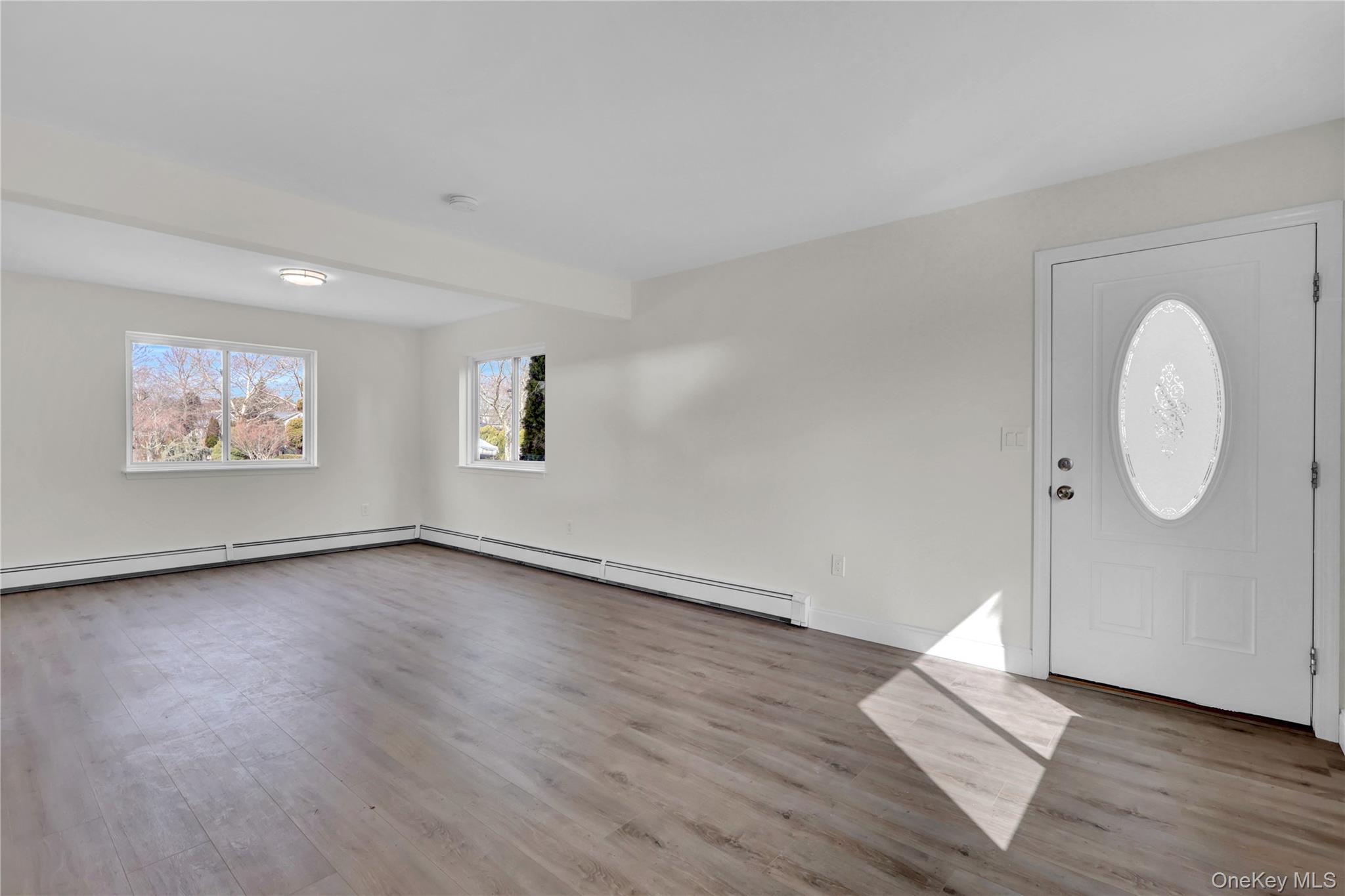 Single Family Roan  Suffolk County, NY 11901, MLS-974507-5