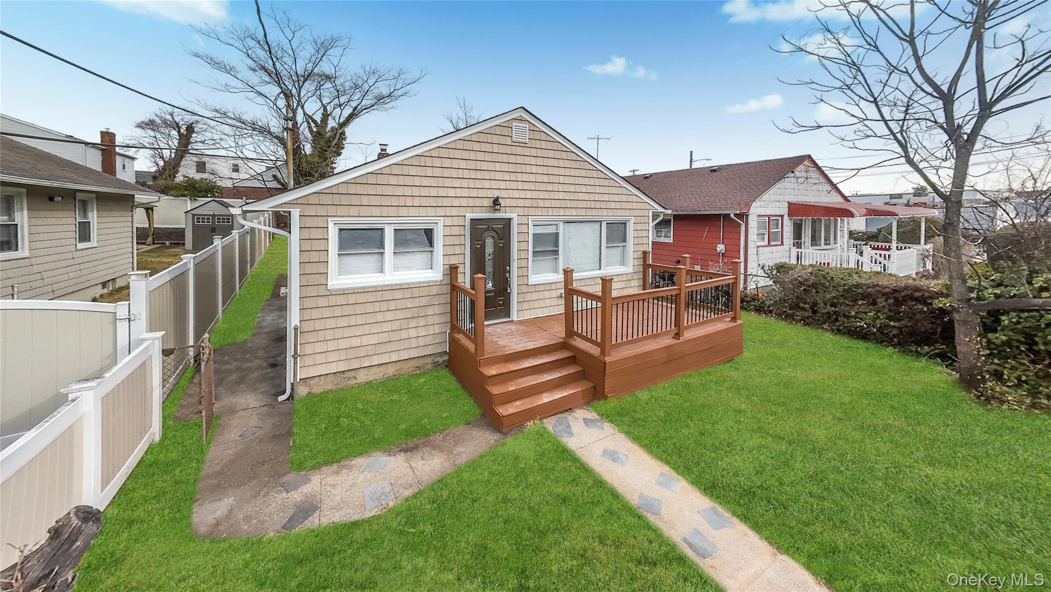 Single Family Sewell  Nassau County, NY 11550, MLS-974528-2
