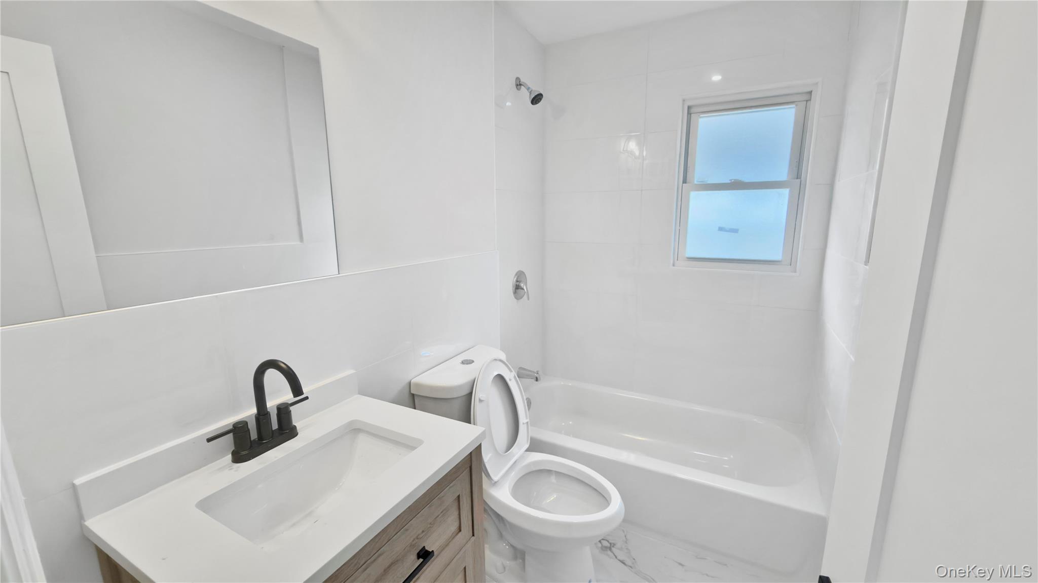 Single Family Sewell  Nassau County, NY 11550, MLS-974528-23
