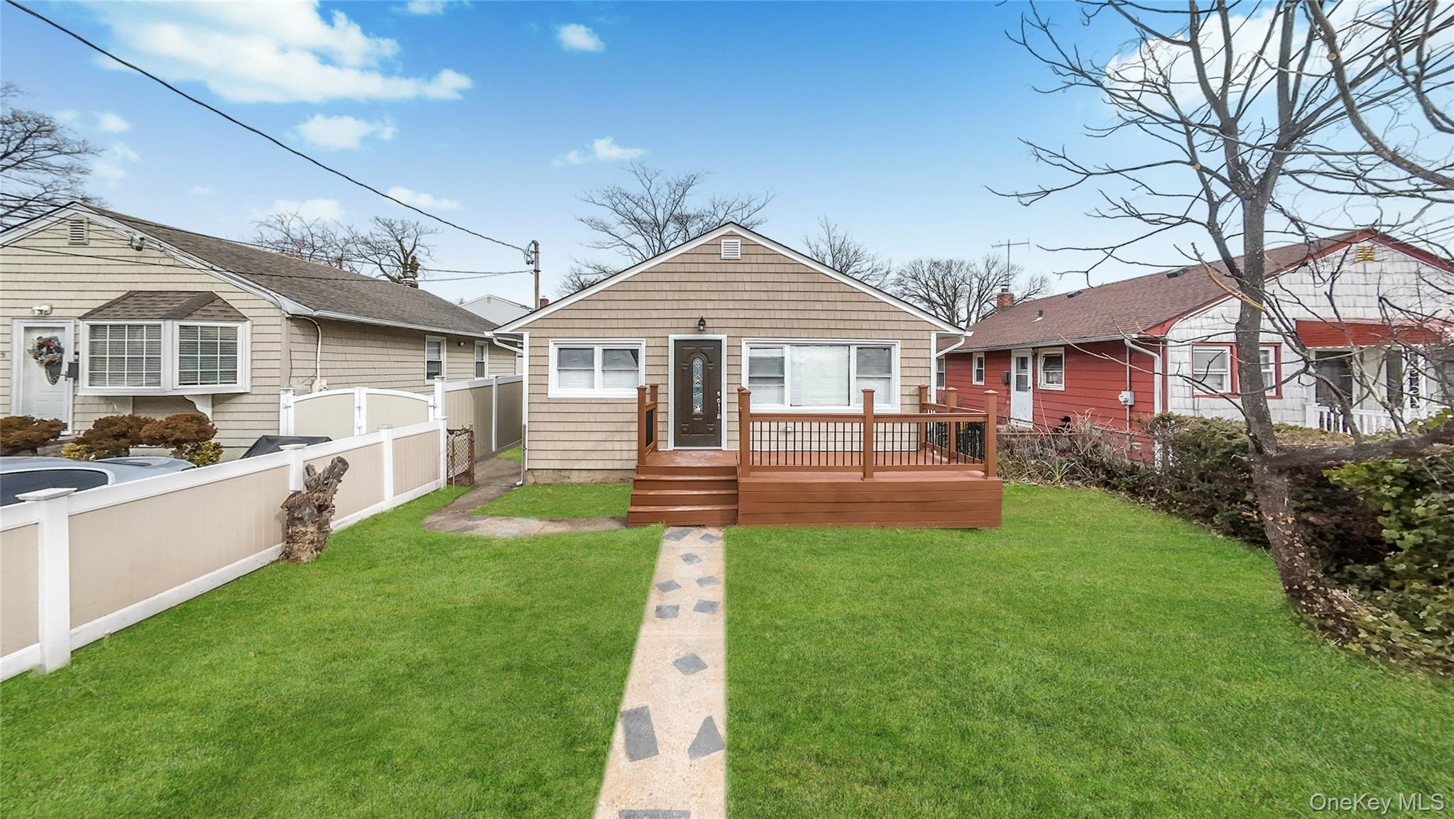 Single Family Sewell  Nassau County, NY 11550, MLS-974528-3