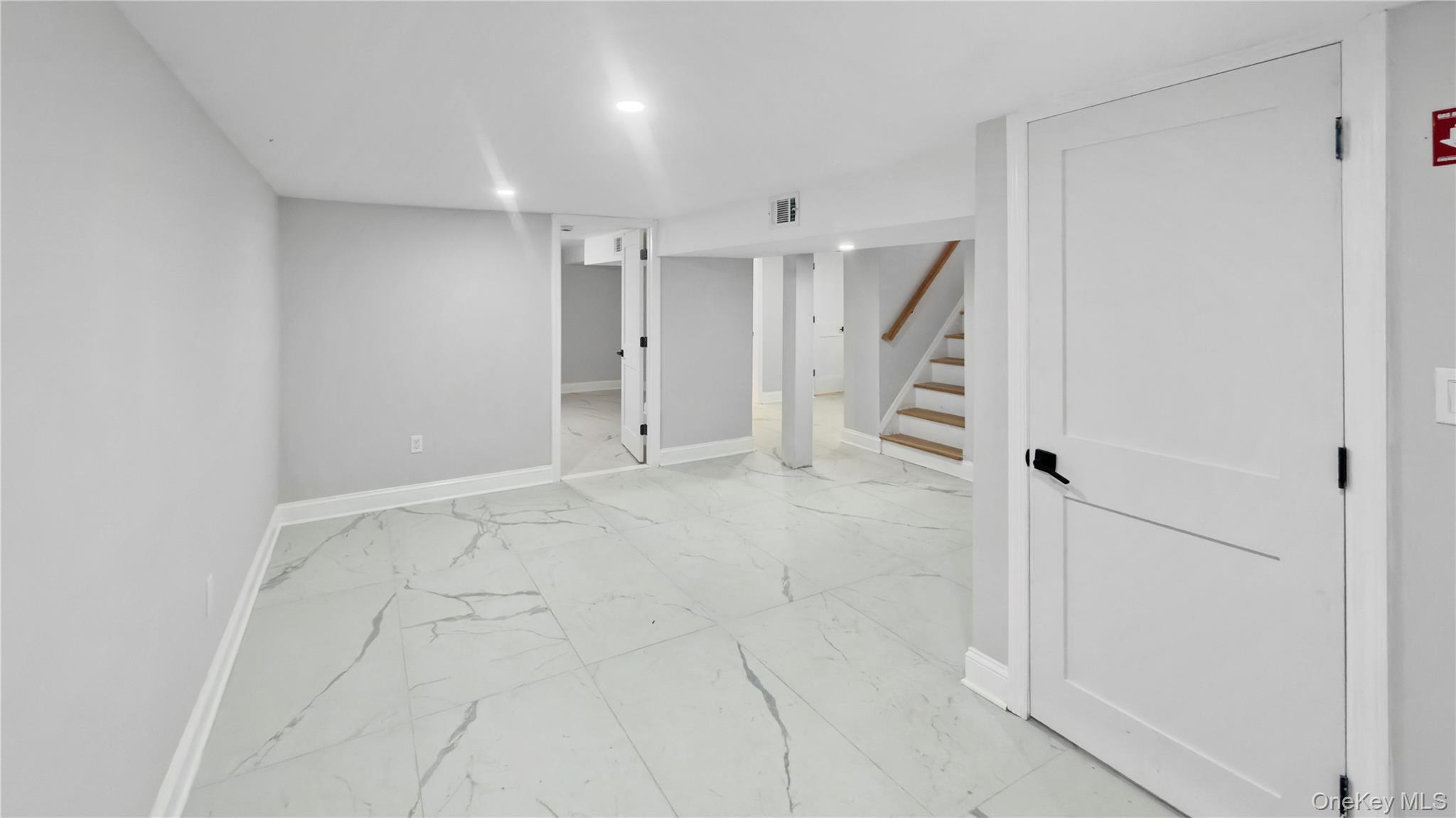 Single Family Sewell  Nassau County, NY 11550, MLS-974528-40