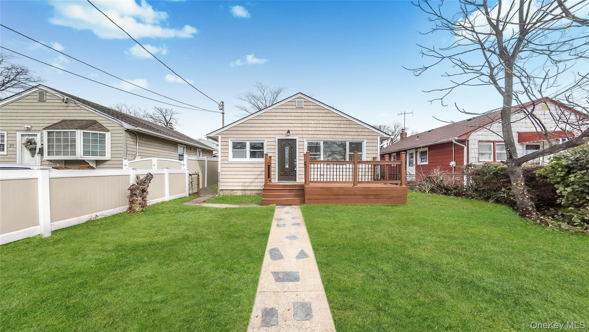 Single Family Sewell  Nassau County, NY 11550, MLS-974528-6