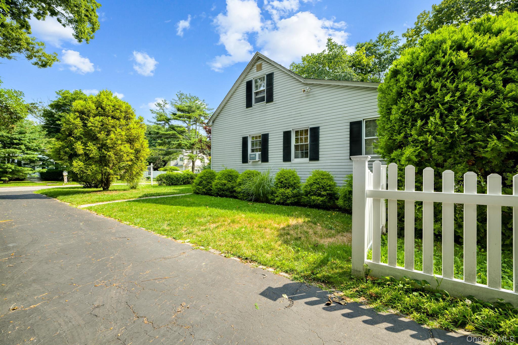 Single Family Cedar Road E Suffolk County, NY 11951, MLS-974553-5