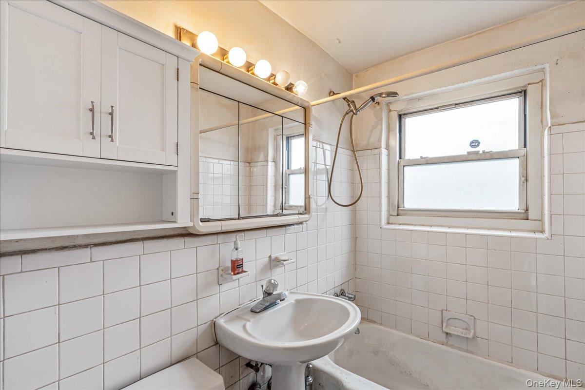 Coop Melbourne  Queens, NY 11367, MLS-974561-12