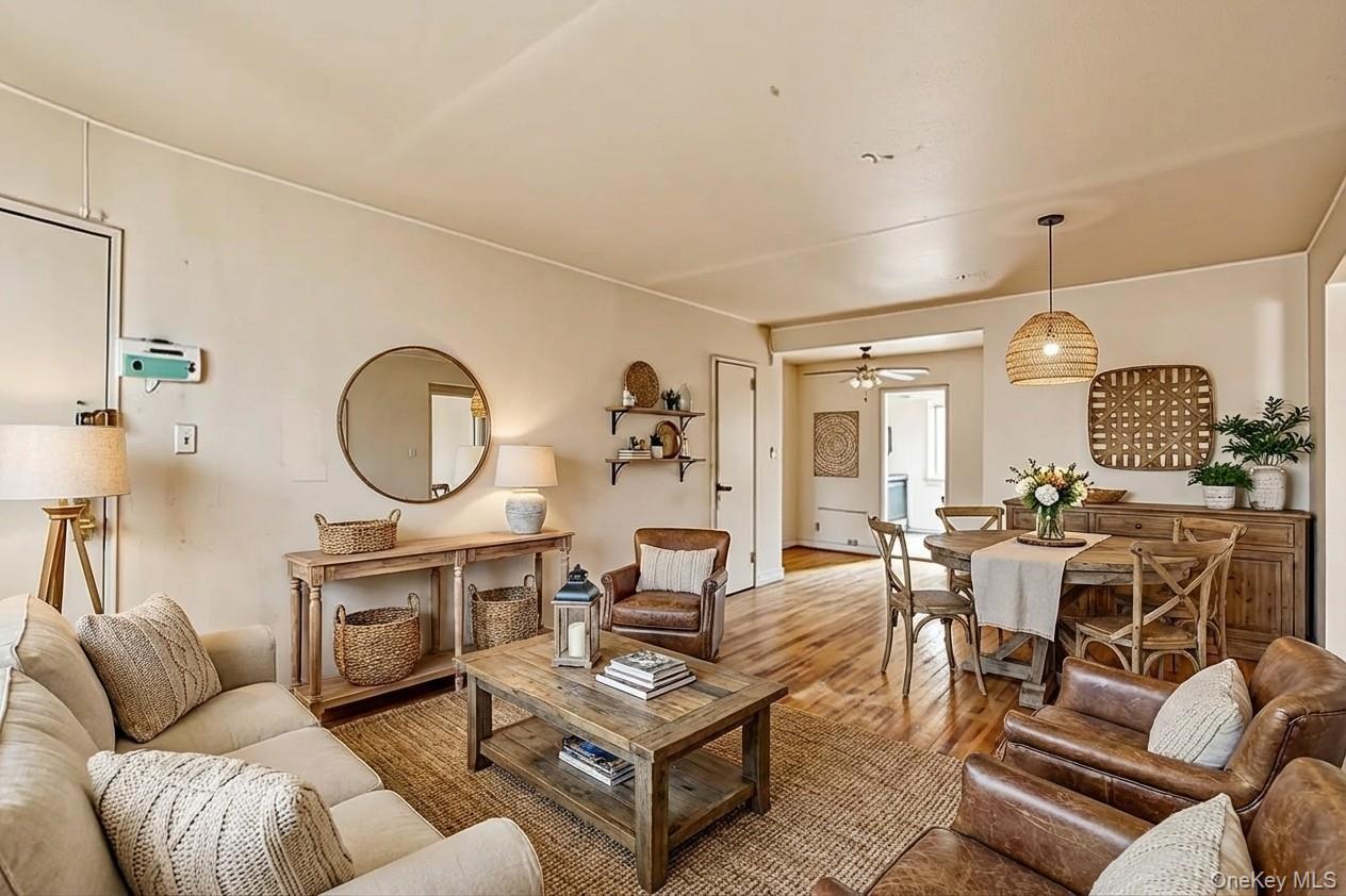 Coop Melbourne  Queens, NY 11367, MLS-974561-2