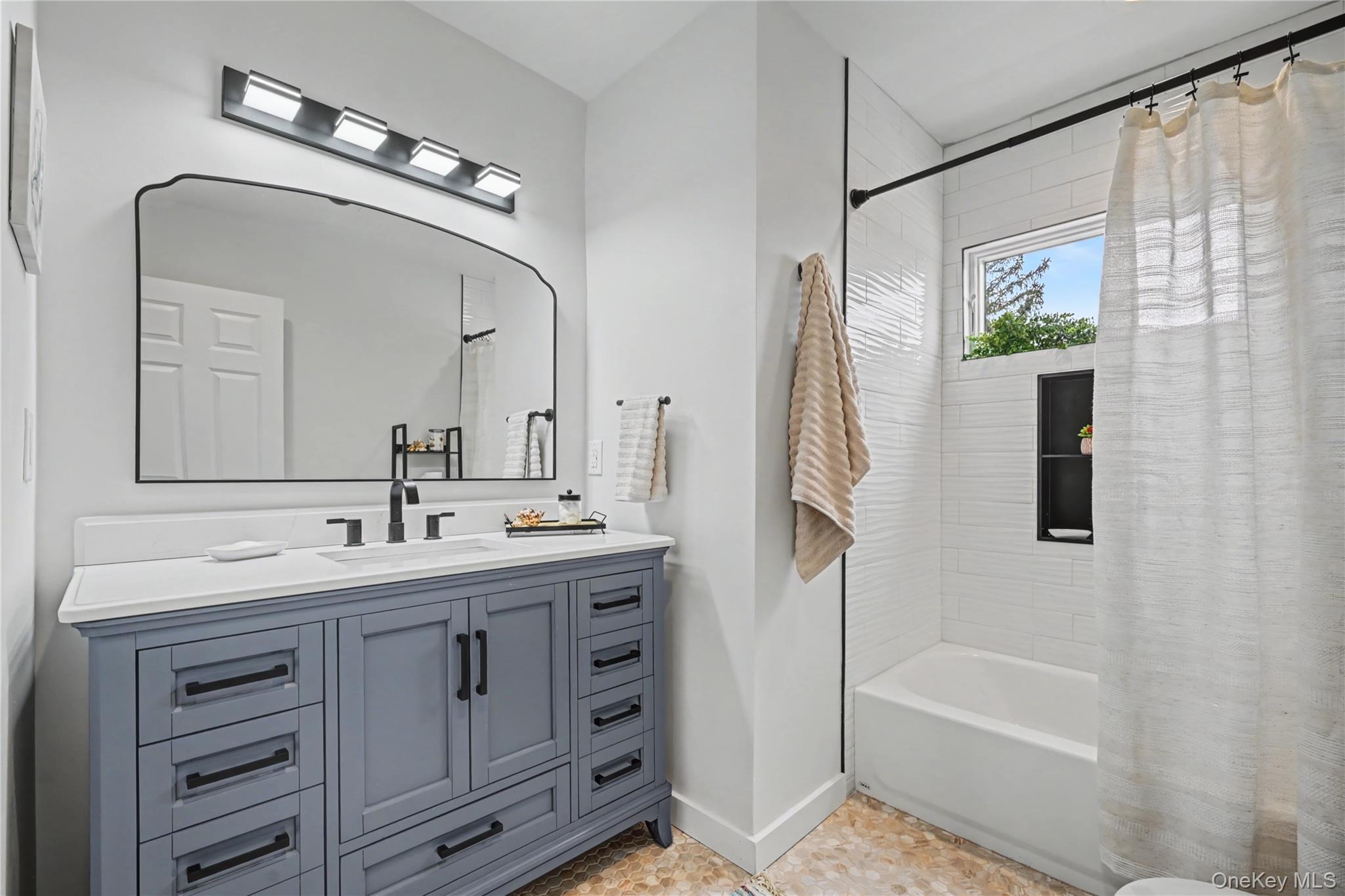 Single Family Bruynswick  Ulster County, NY 12589, MLS-974562-25