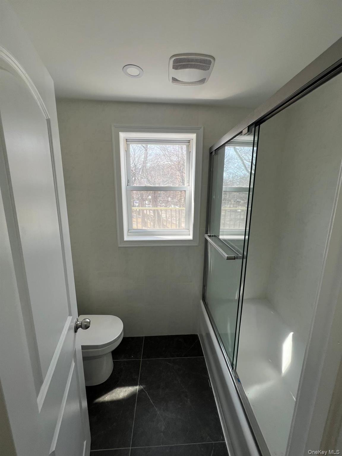 Single Family Sedgwick Bronx, NY 10463, MLS-974580-16