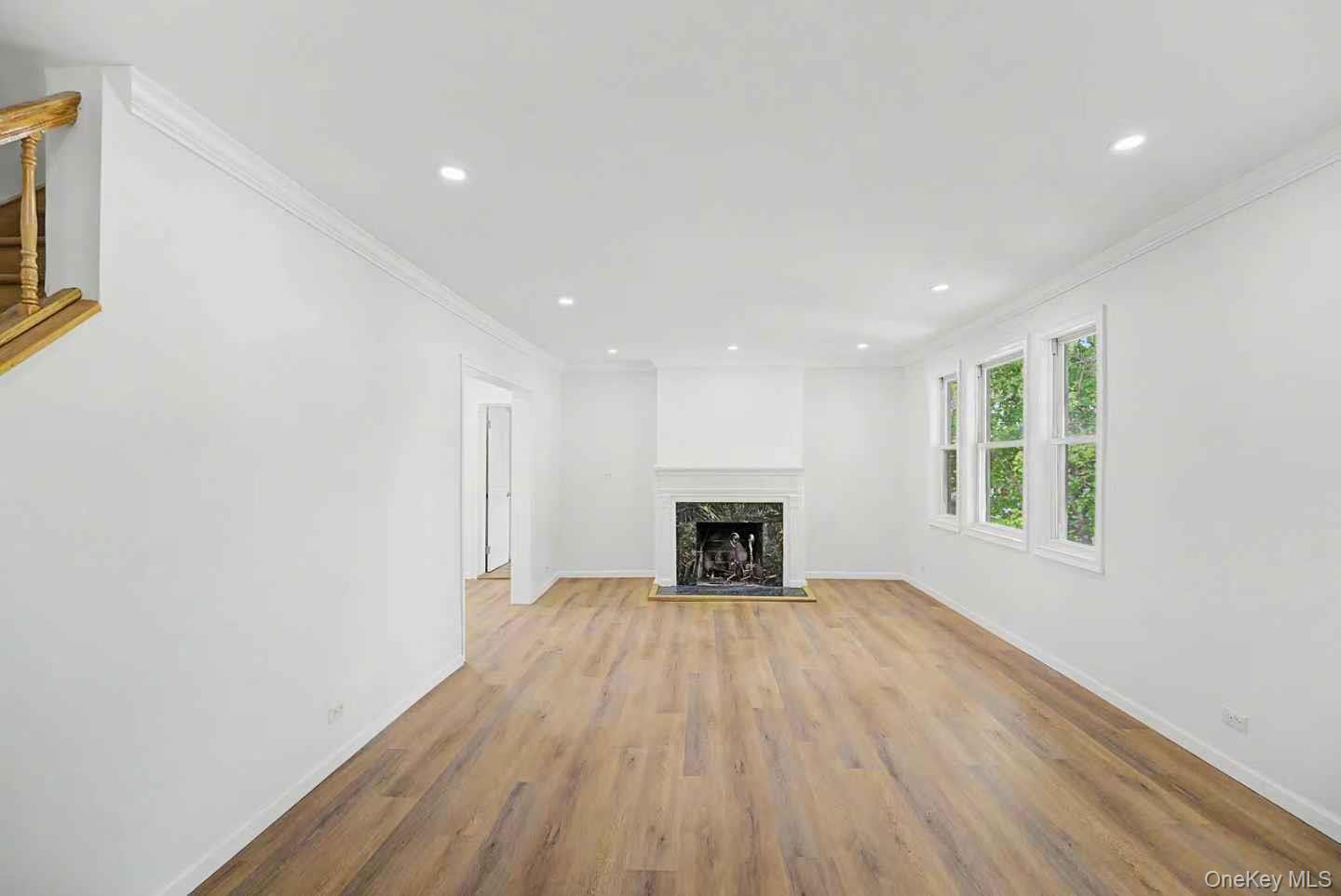 Single Family Sedgwick  Bronx, NY 10463, MLS-974580-25