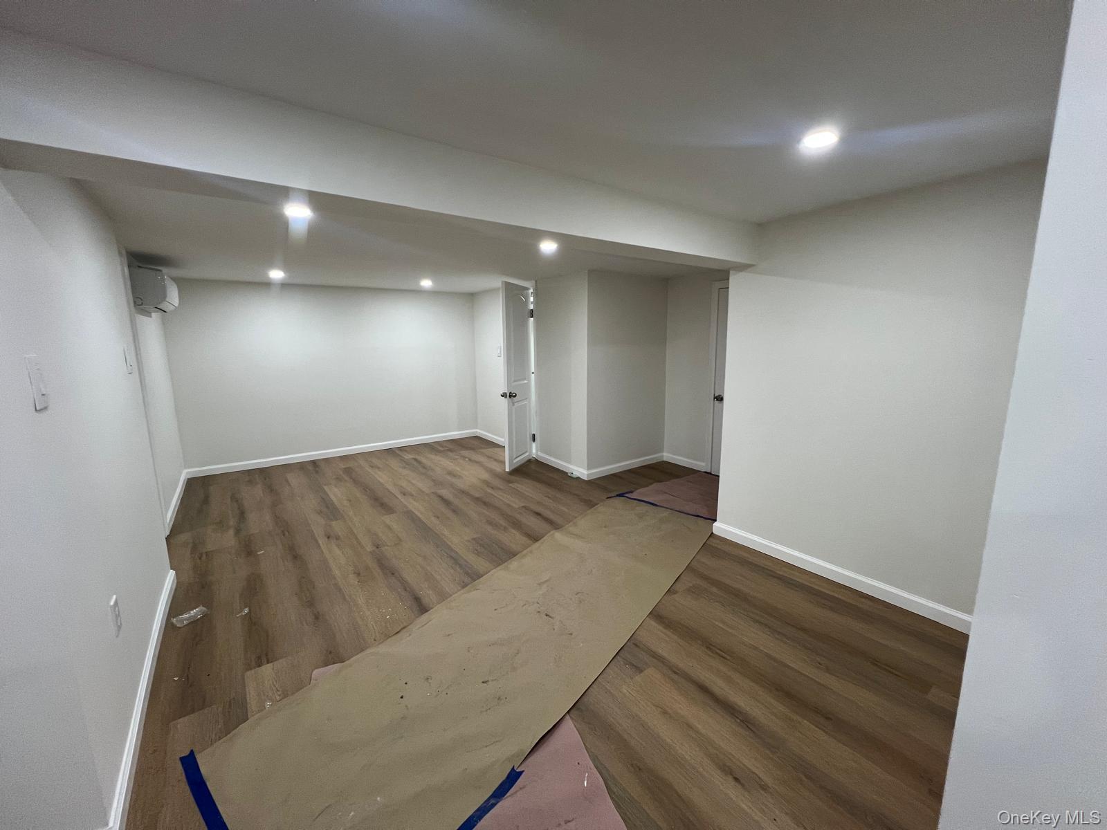 Single Family Sedgwick Bronx, NY 10463, MLS-974580-6