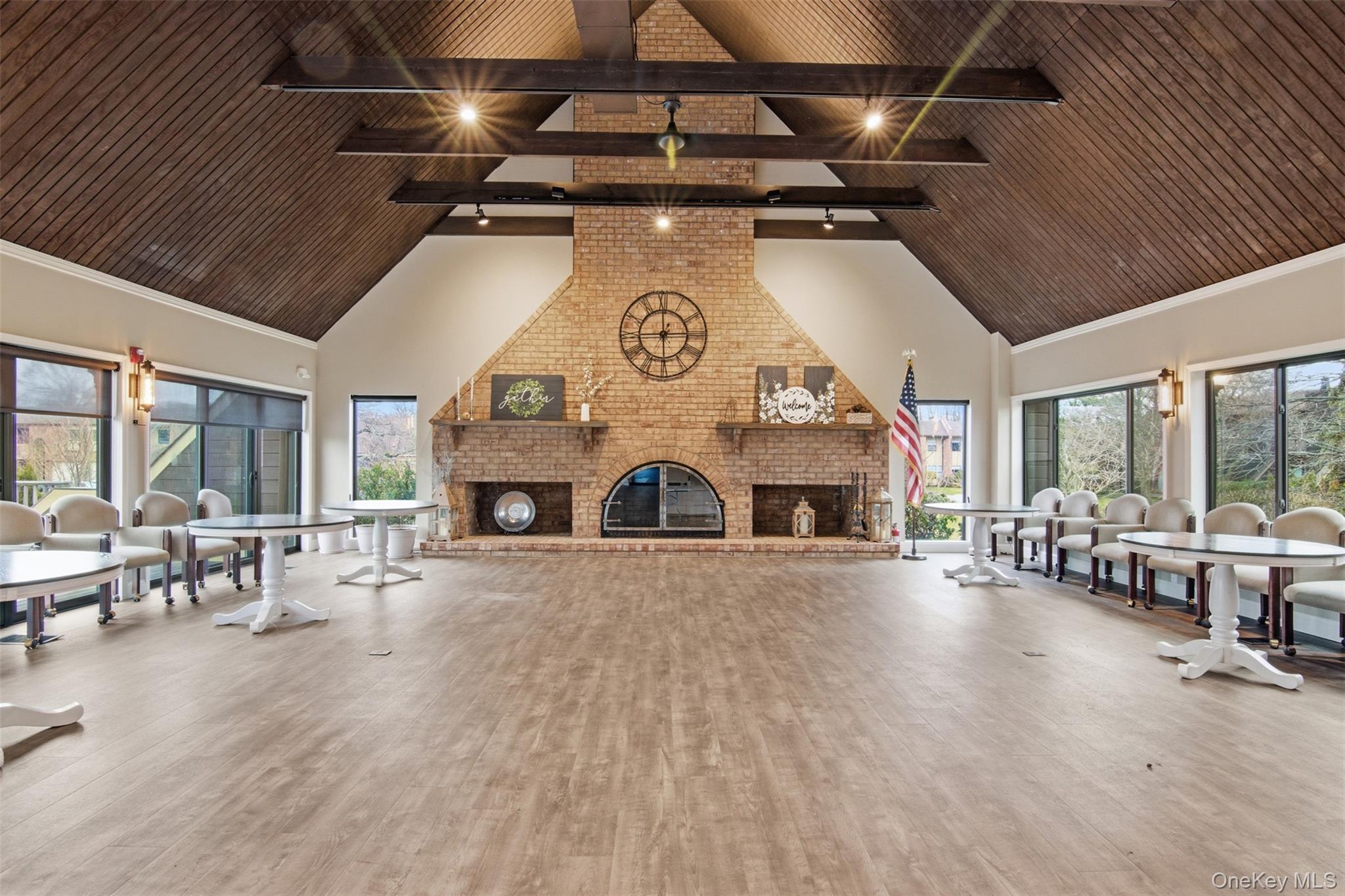 Condo Southgate  Nassau County, NY 11762, MLS-974582-33