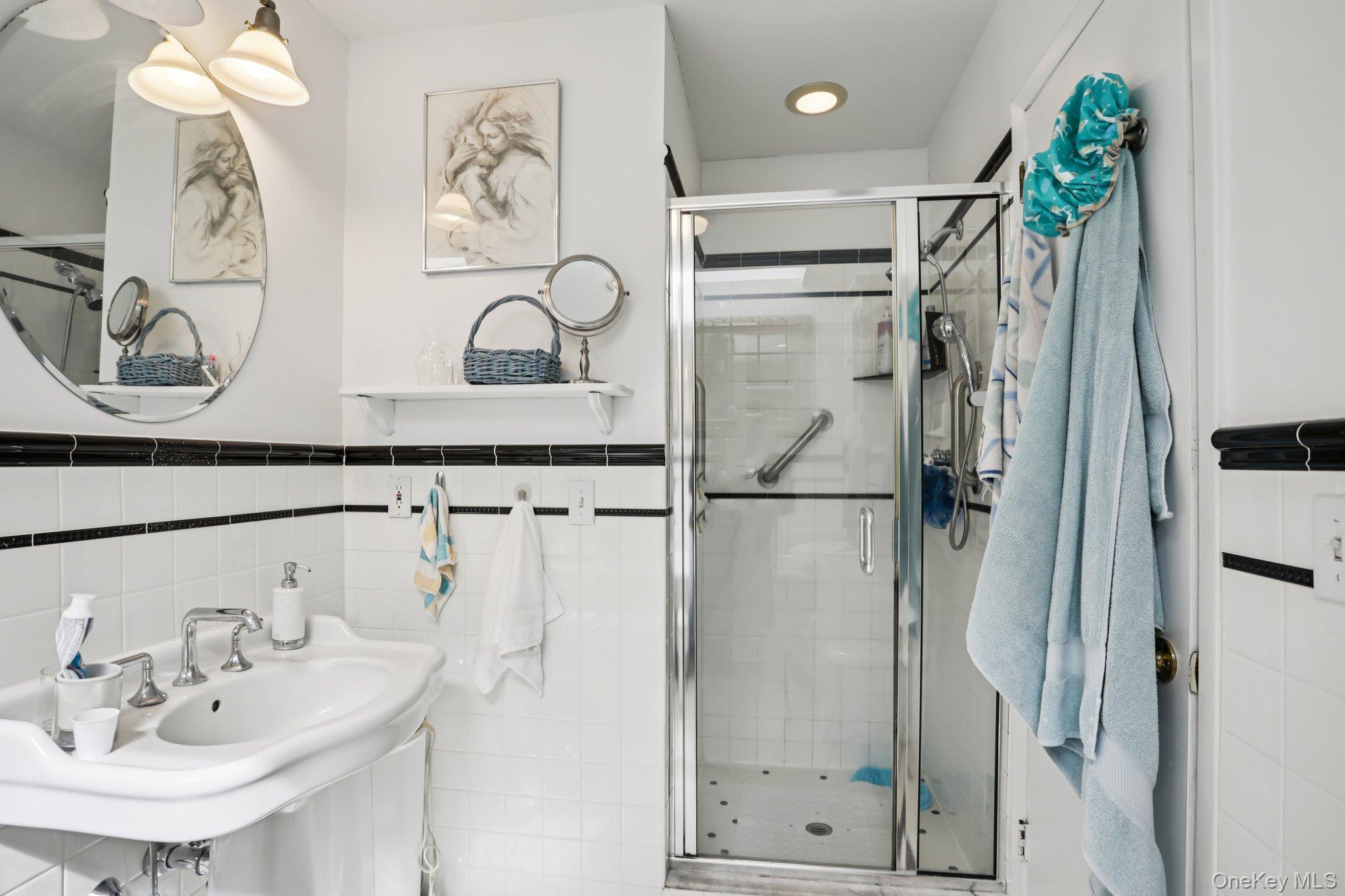 Condo Valleyview  Westchester County, NY 10533, MLS-974599-19