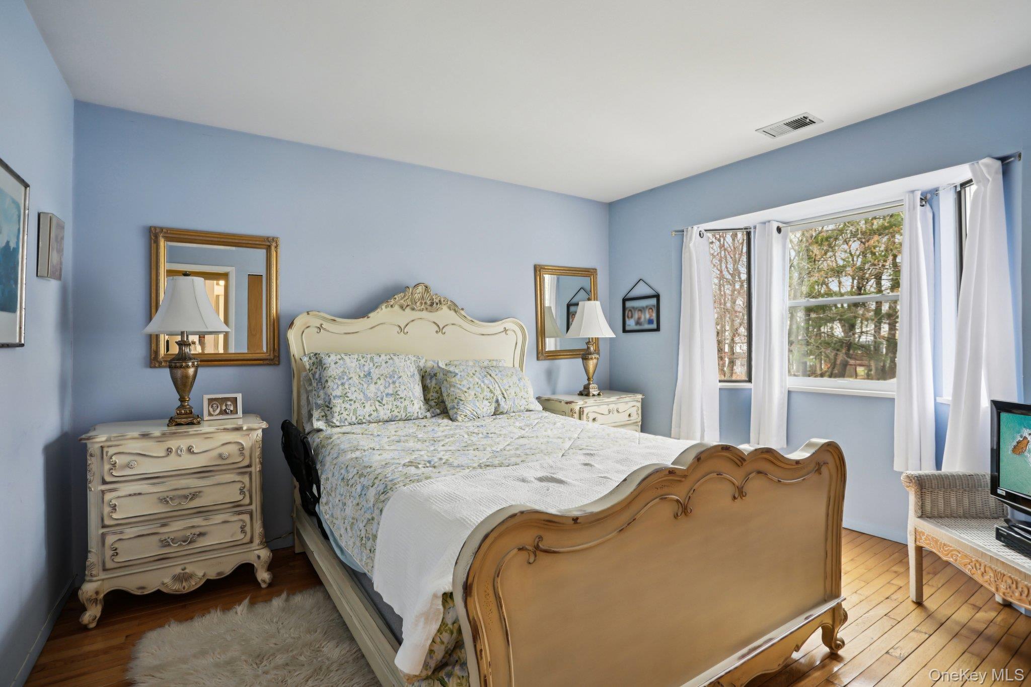 Condo Valleyview  Westchester County, NY 10533, MLS-974599-20