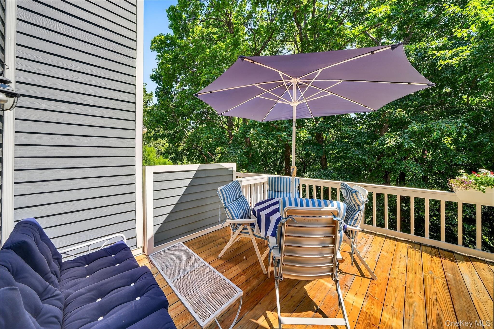 Condo Valleyview  Westchester County, NY 10533, MLS-974599-28