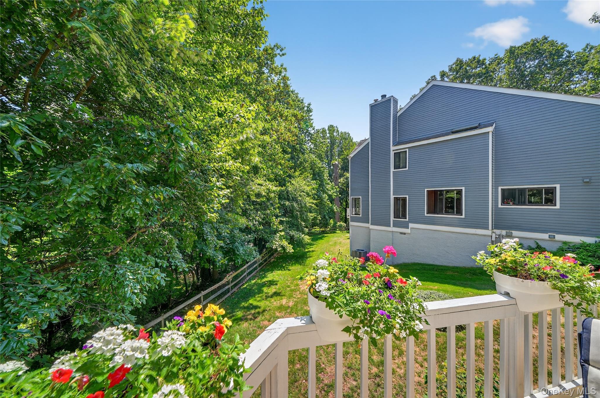 Condo Valleyview  Westchester County, NY 10533, MLS-974599-32