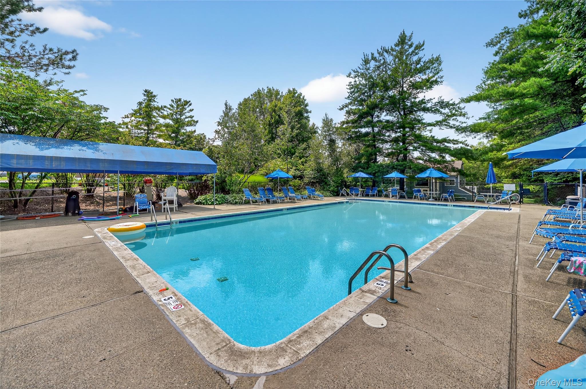 Condo Valleyview  Westchester County, NY 10533, MLS-974599-39