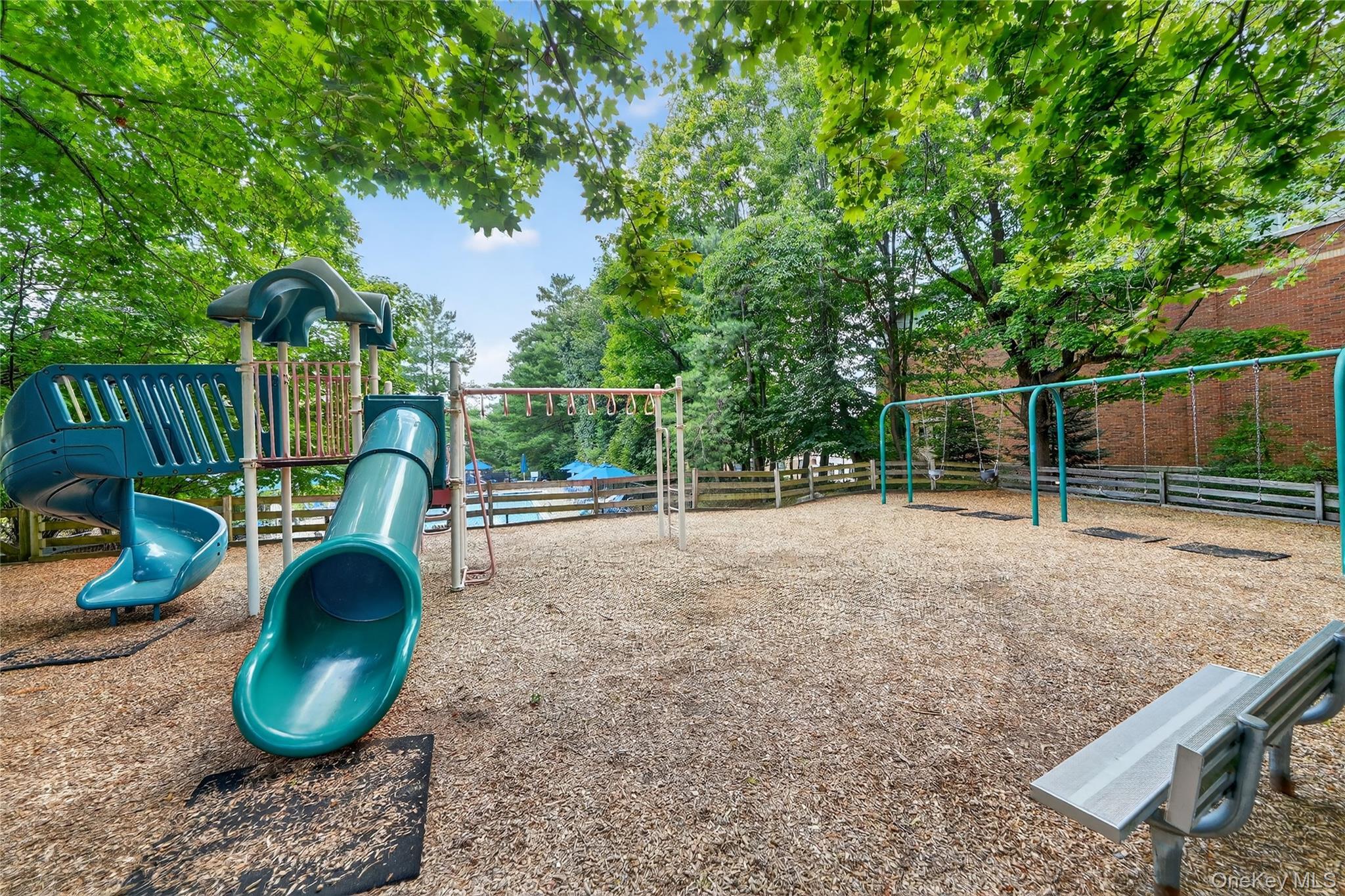 Condo Valleyview  Westchester County, NY 10533, MLS-974599-43