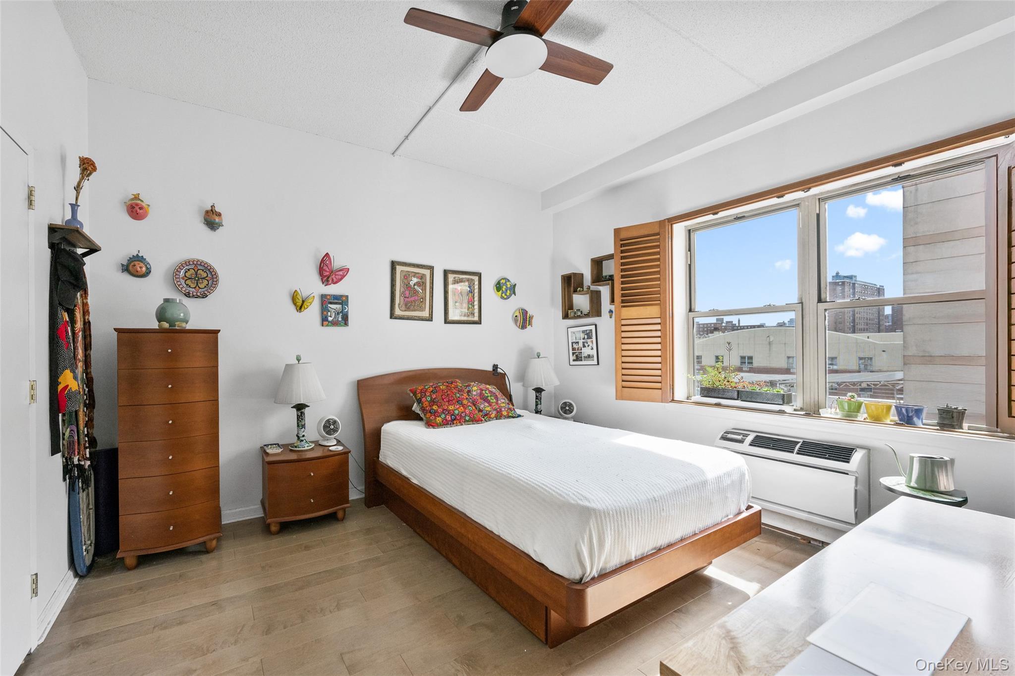 Coop Madison  Manhattan, NY 10035, MLS-974603-10