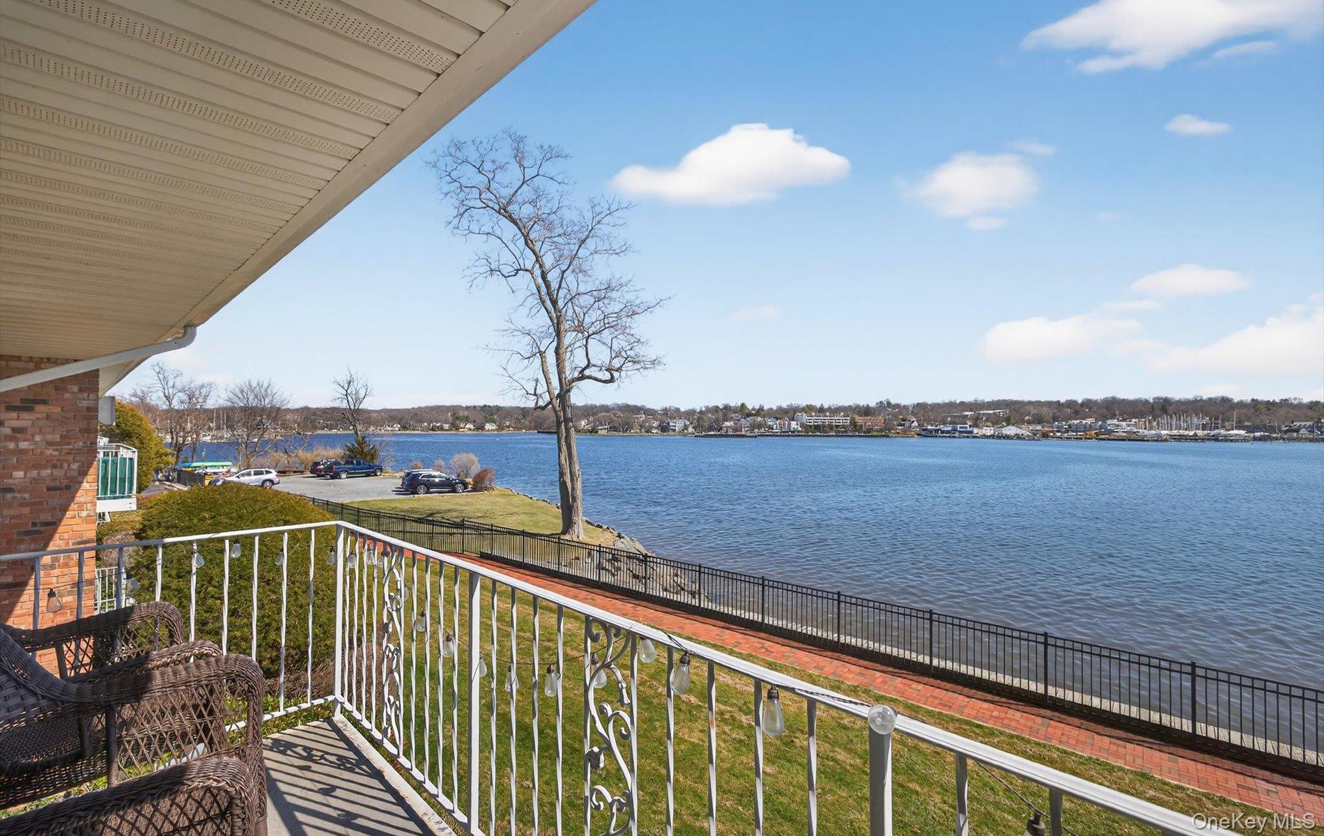 Coop Toms Point Nassau County, NY 11050, MLS-974623-16