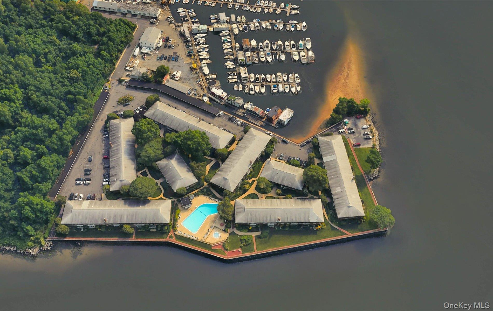 Coop Toms Point Nassau County, NY 11050, MLS-974623-33