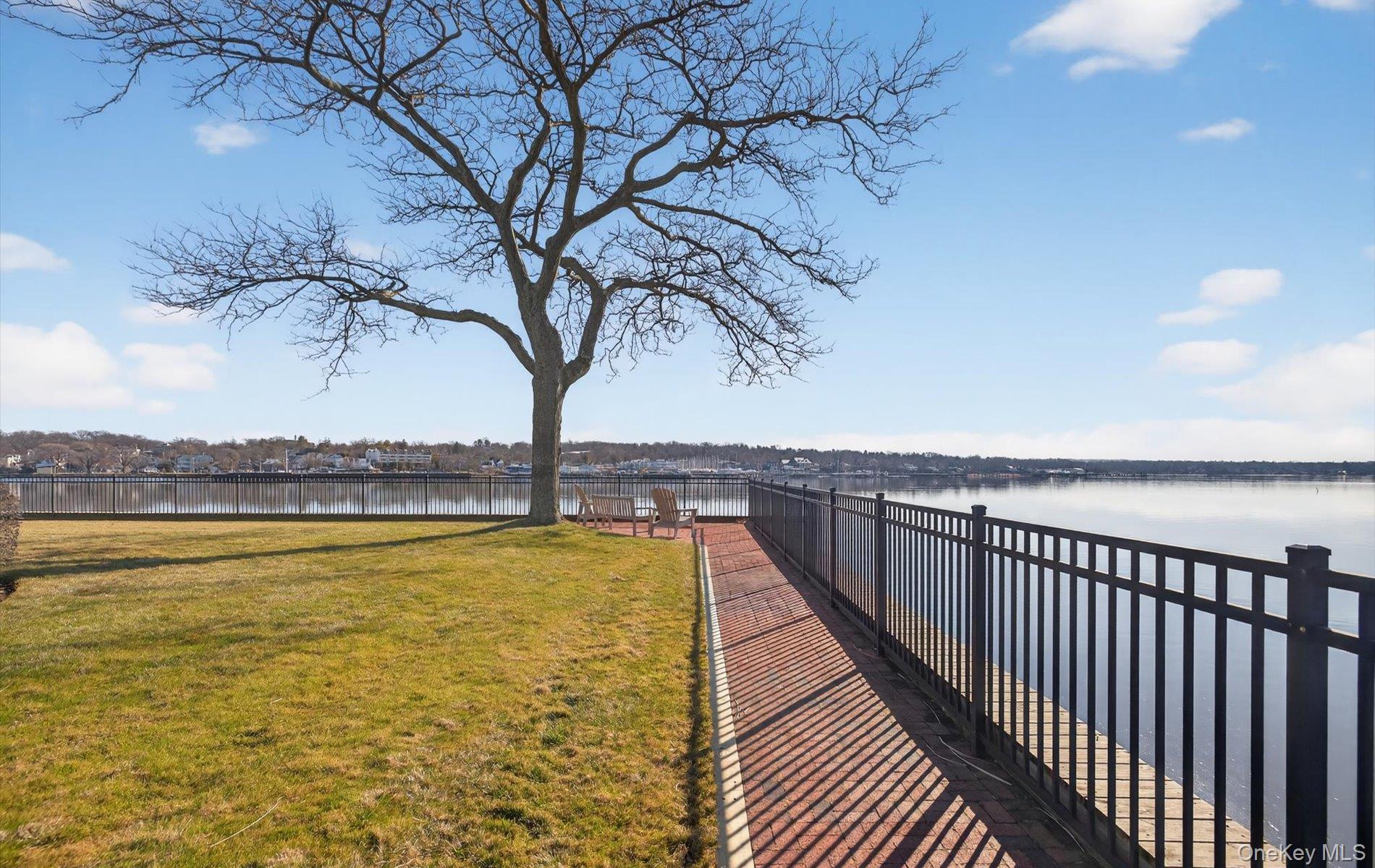 Coop Toms Point Nassau County, NY 11050, MLS-974623-35