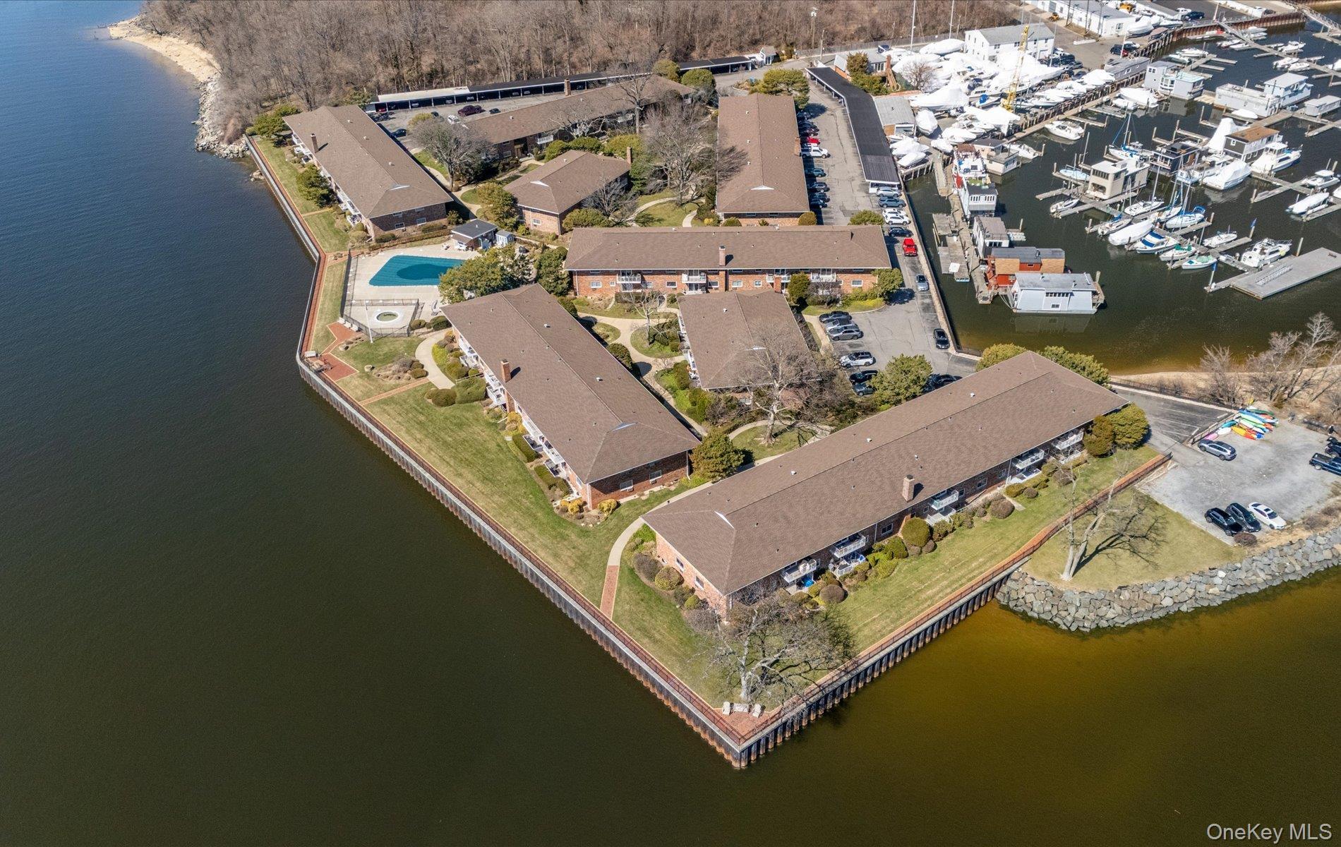 Coop Toms Point Nassau County, NY 11050, MLS-974623-36